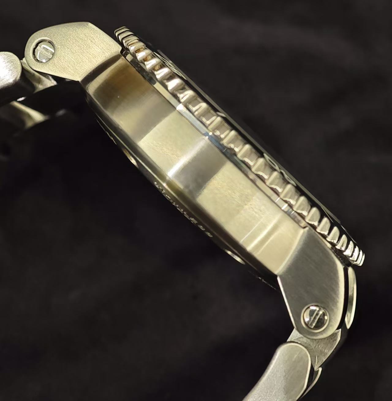 Oris 01-733-7653-4137-07-8-26-01PEB detail 2