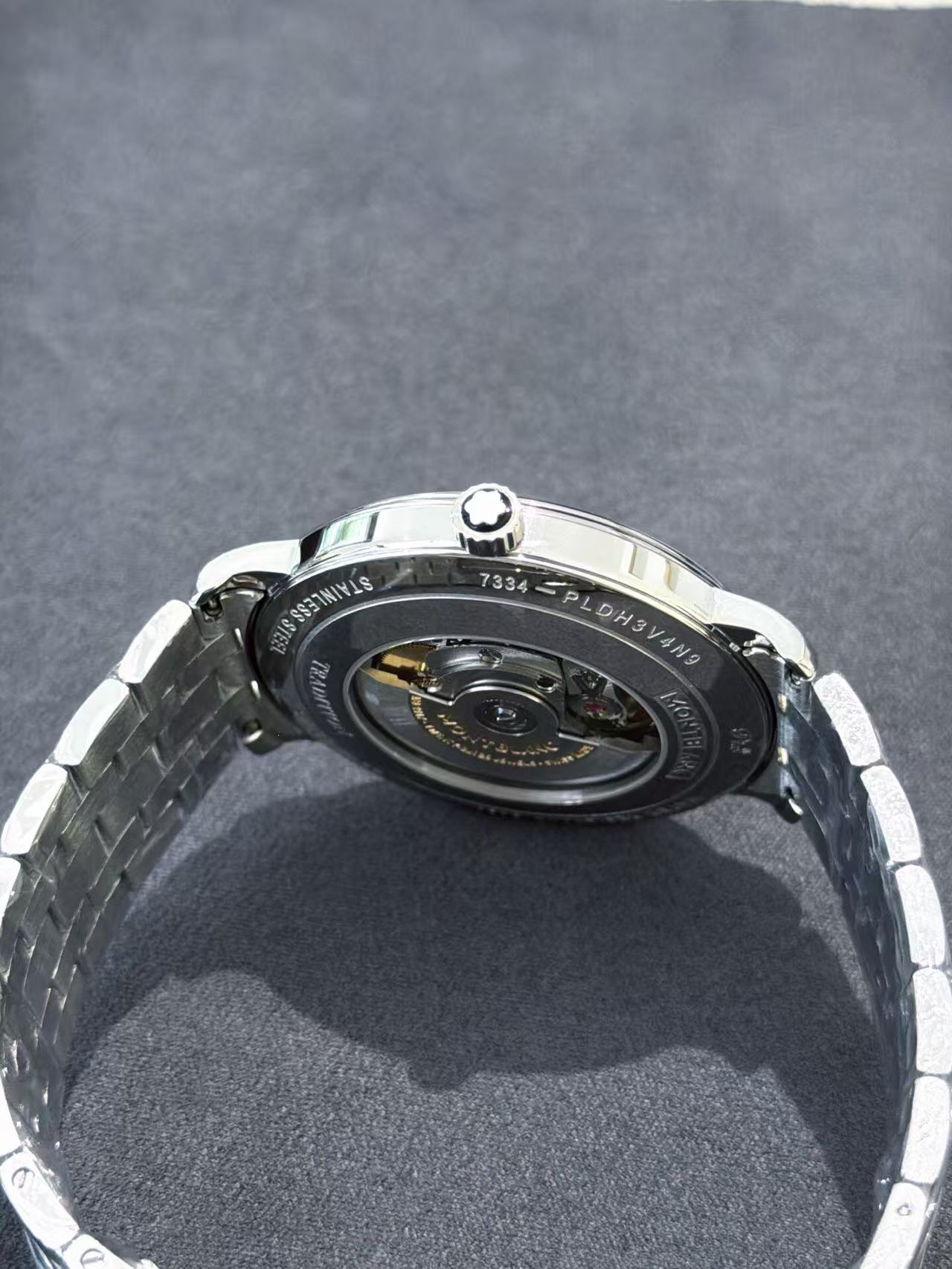 Montblanc U0112610 detail 2