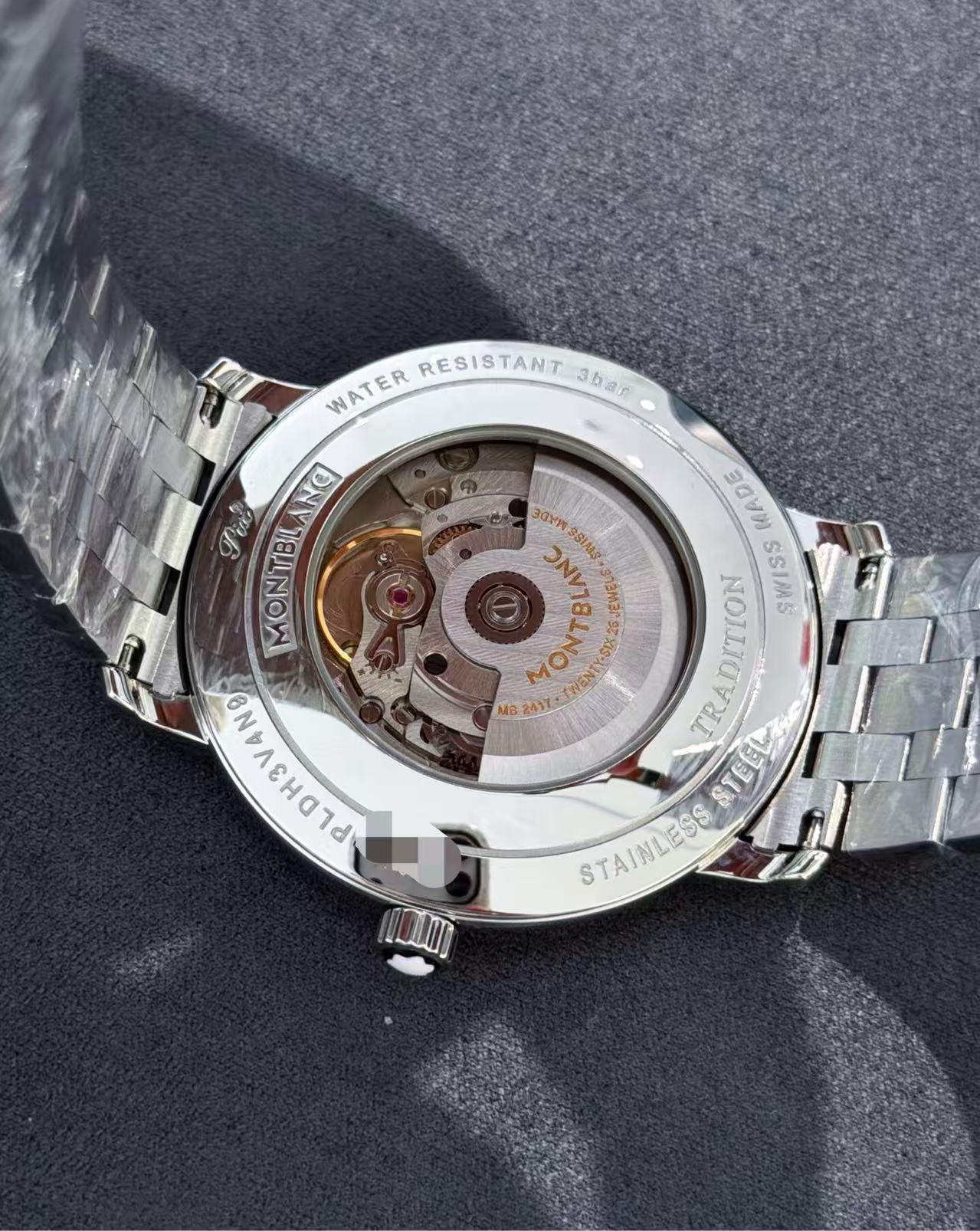 Montblanc U0112610 detail 3