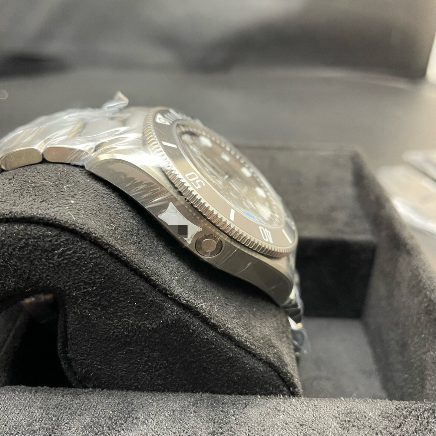 Tudor m2543c1a7nu-0001 detail 2