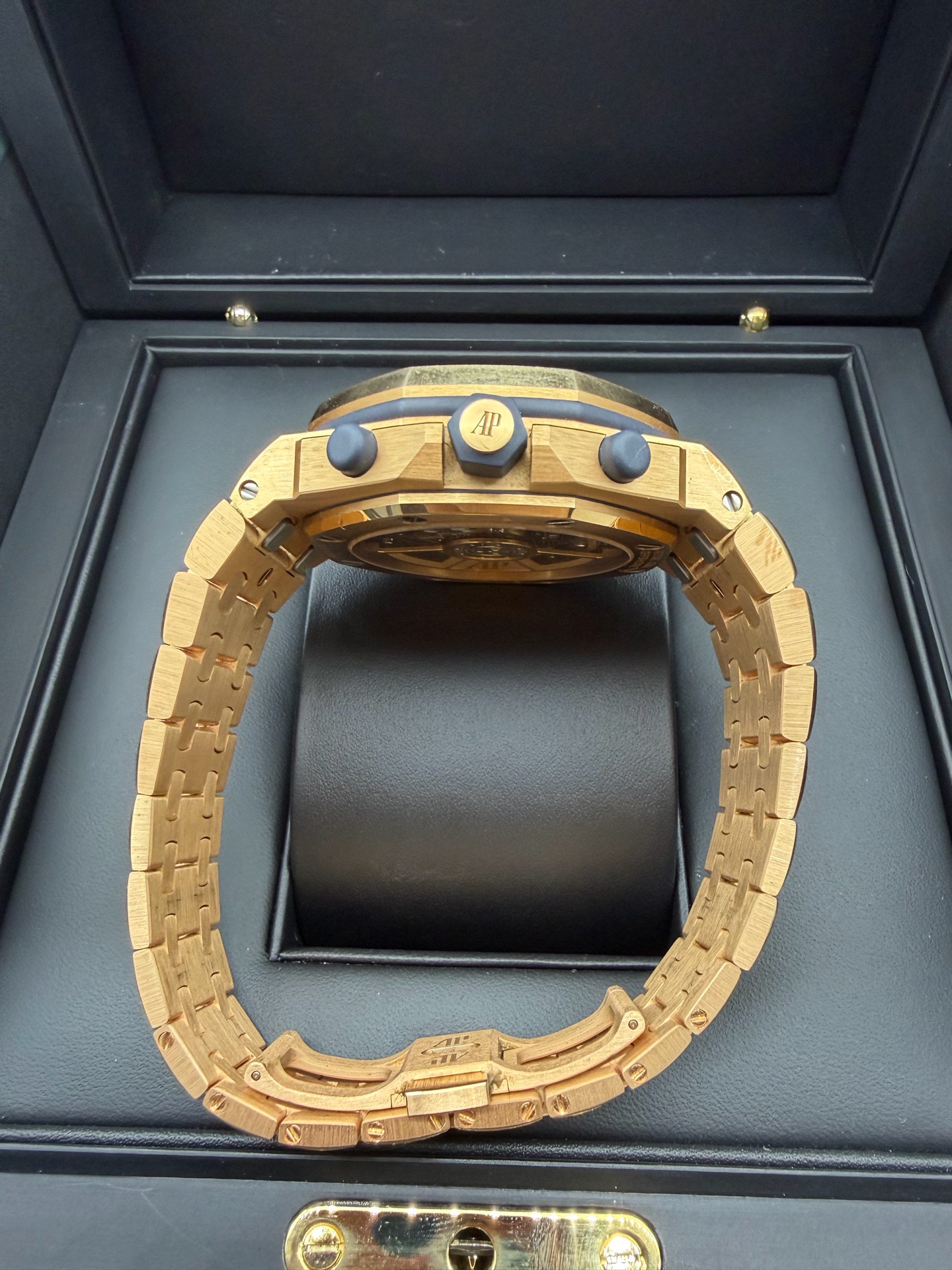 Audemars Piguet 26238OR.OO.2000OR.01 detail 3