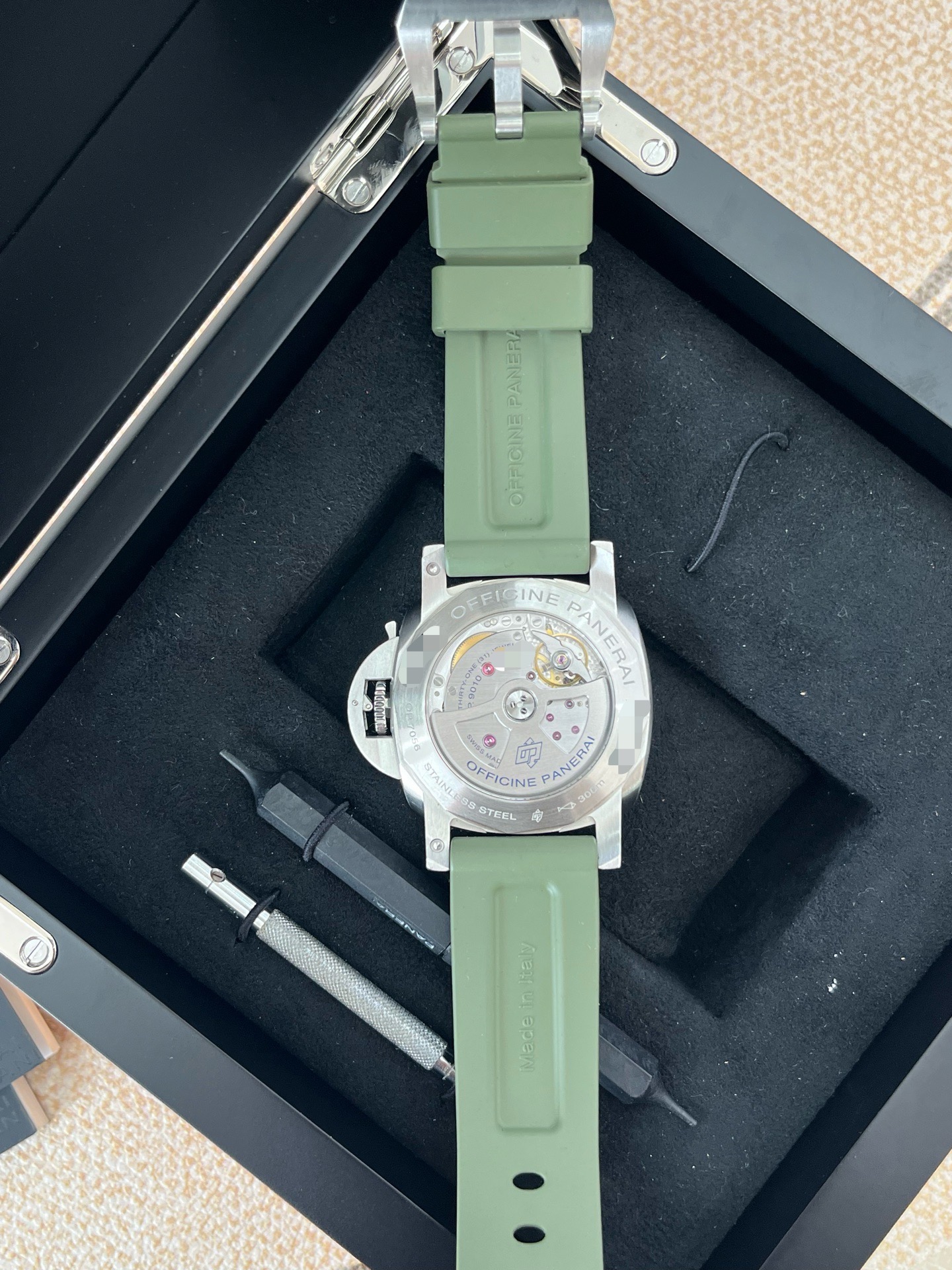 Panerai PAM01312 detail 6