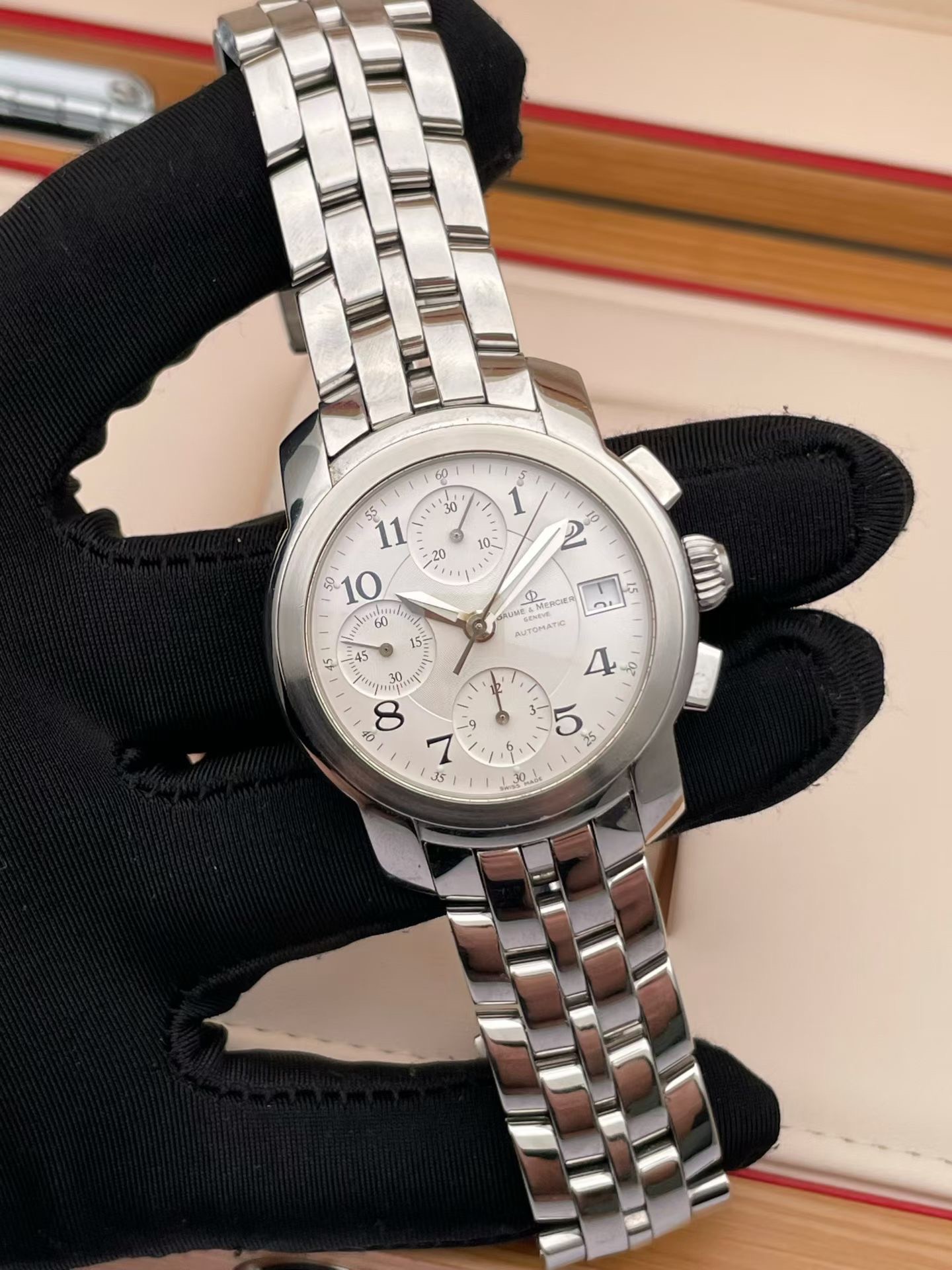 Baume & Mercier MOA08386 detail 1
