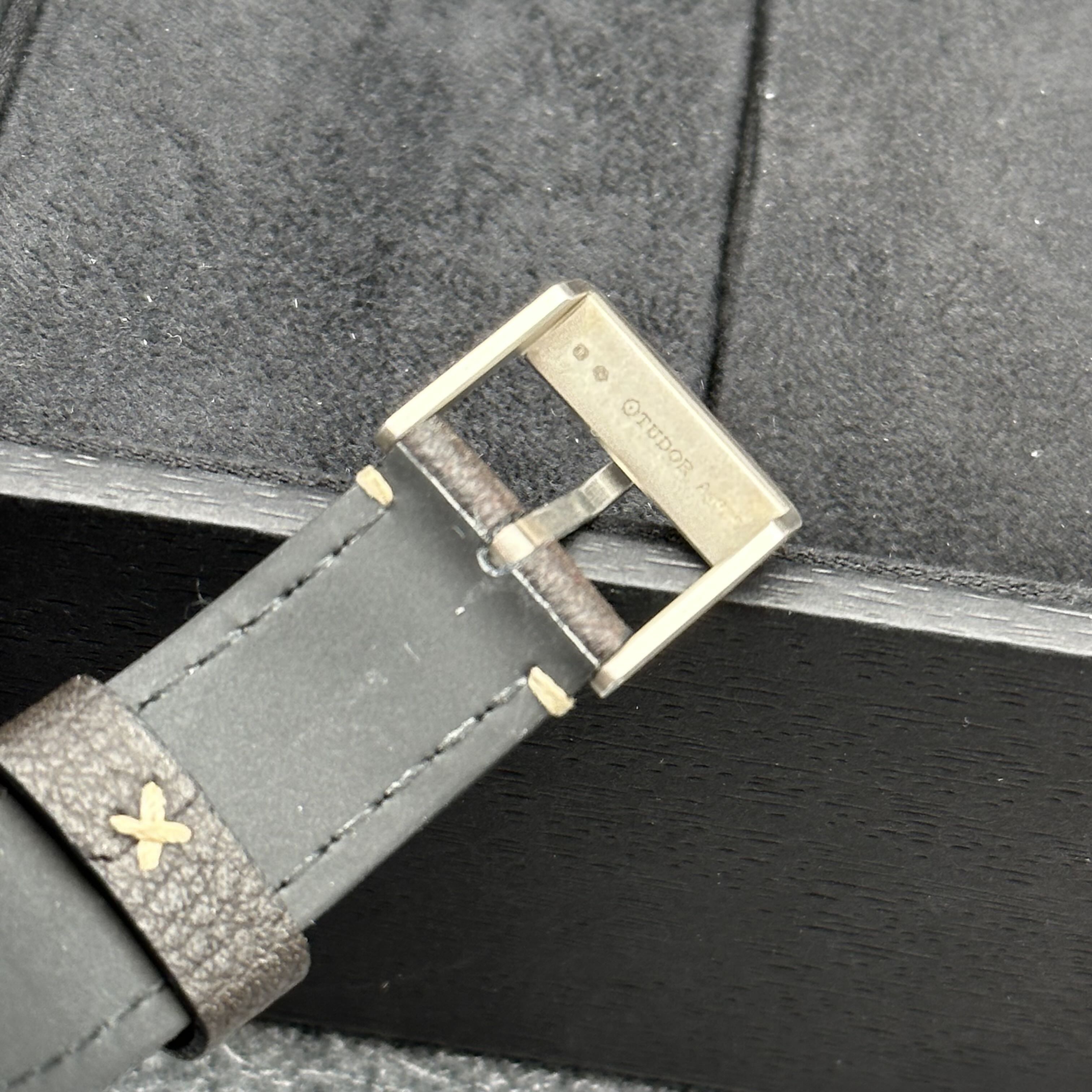 Tudor m79010sg-0001 detail 5