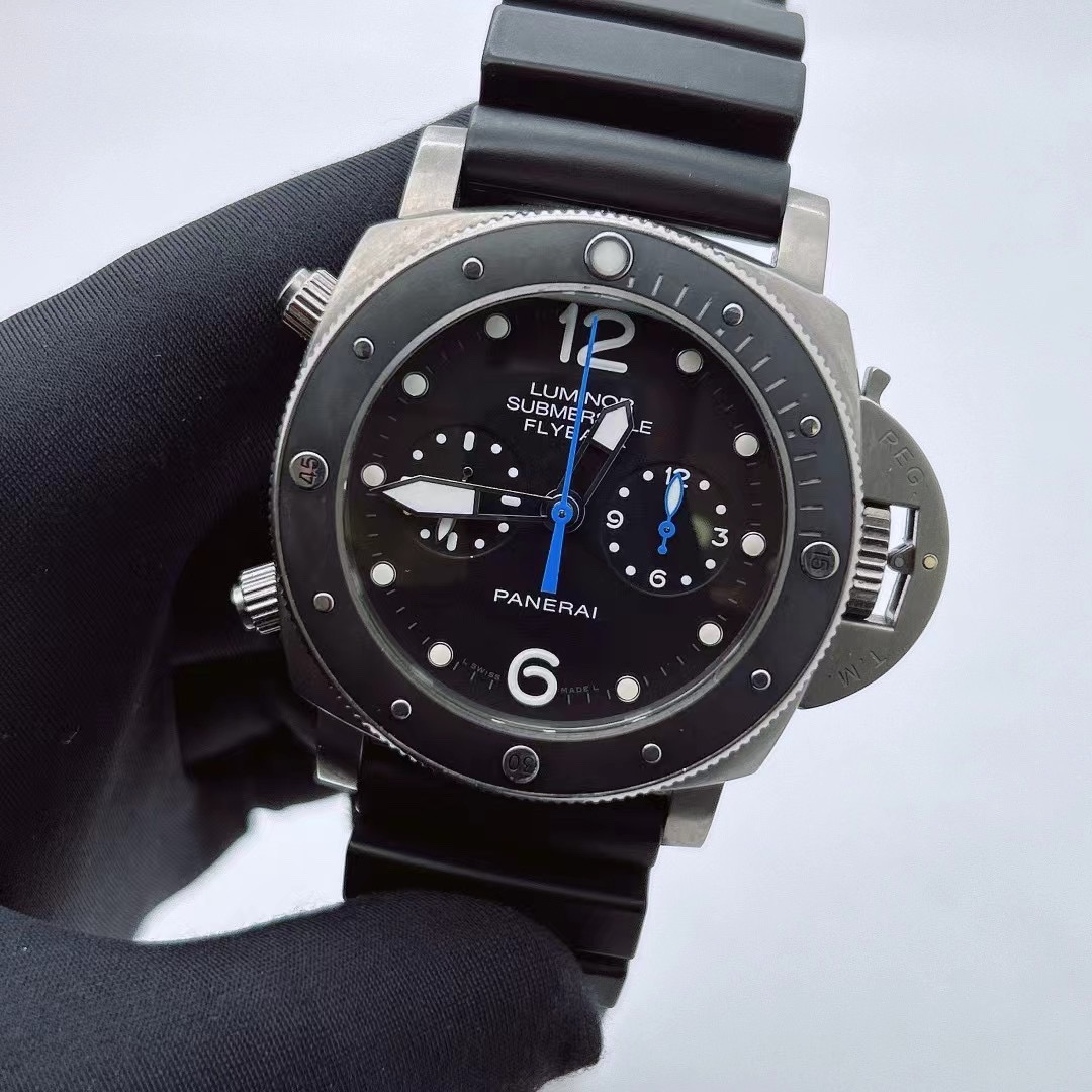 Panerai PAM00615 detail 3