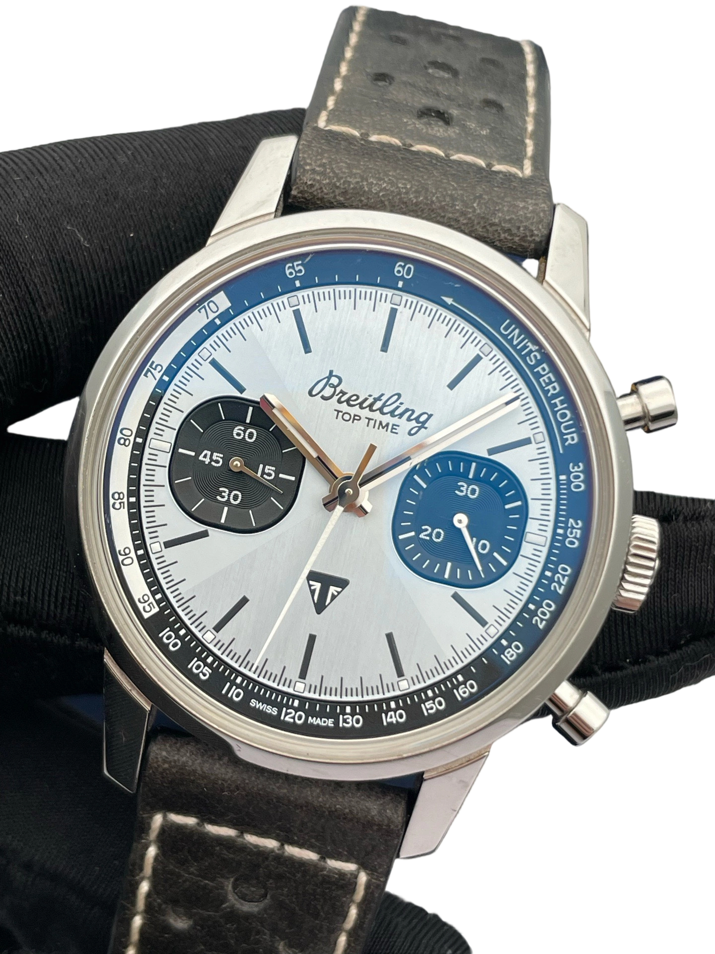 Breitling A23311121C1X1 detail 2