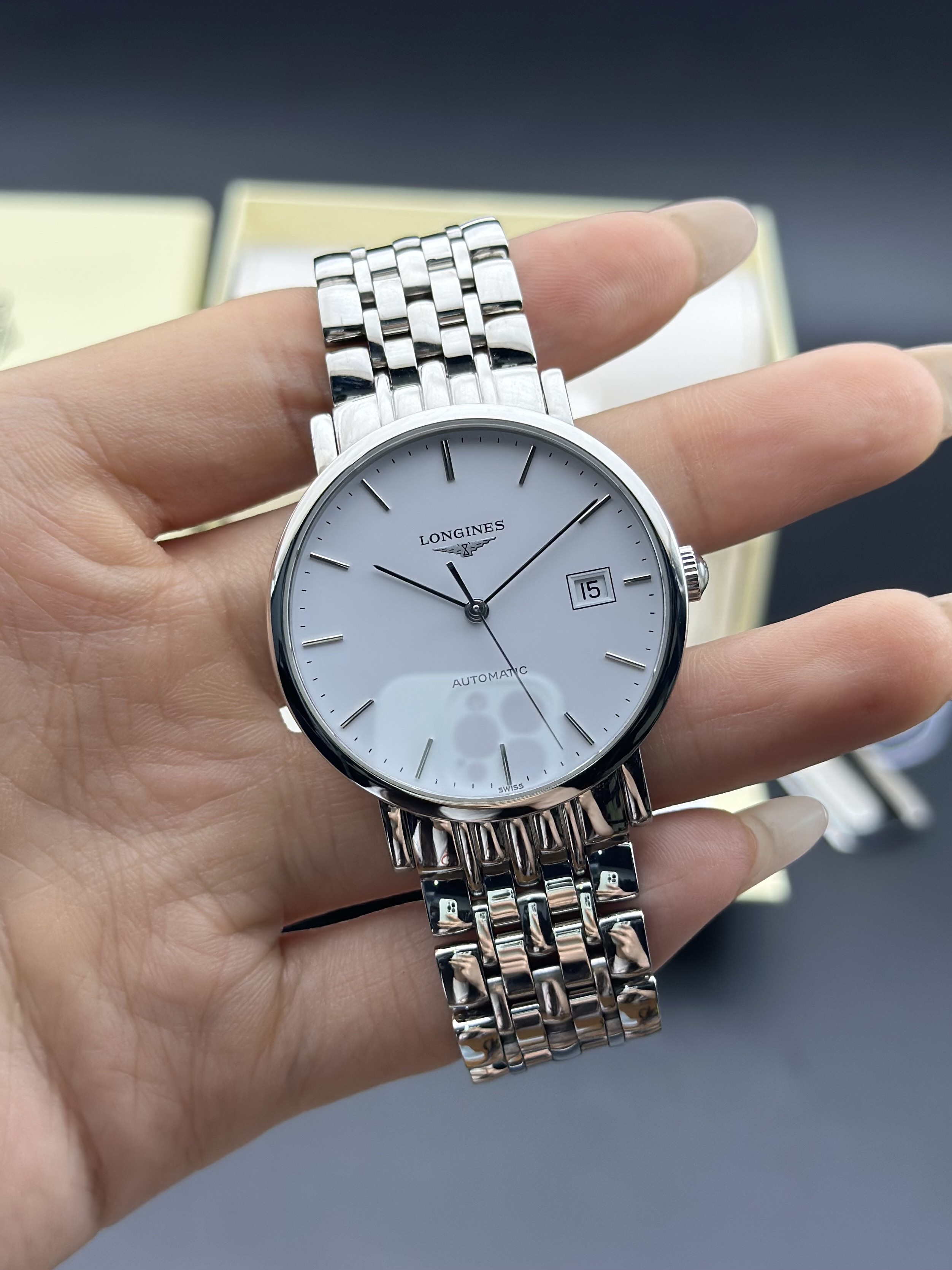 Longines L4.810.4.12.6 detail 7