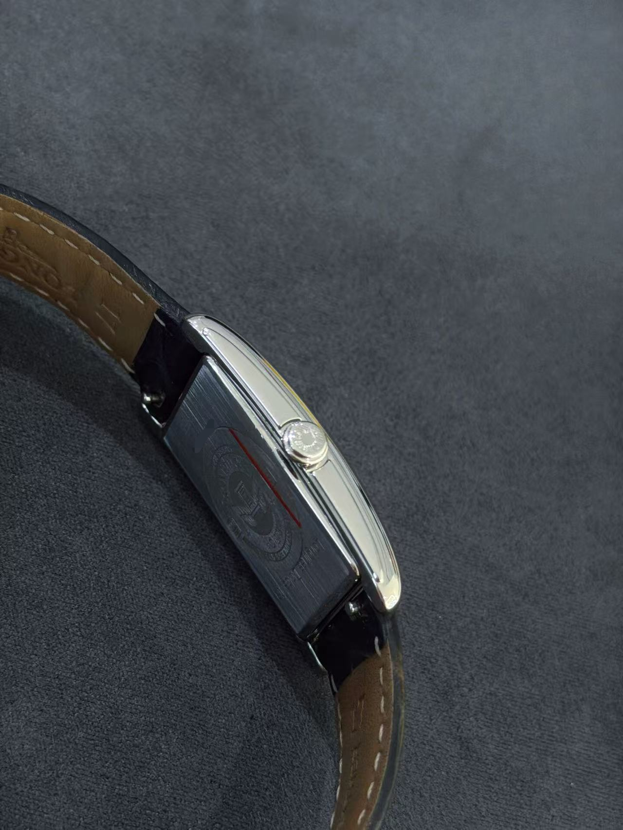 Longines L5.512.4.75.2 detail 1