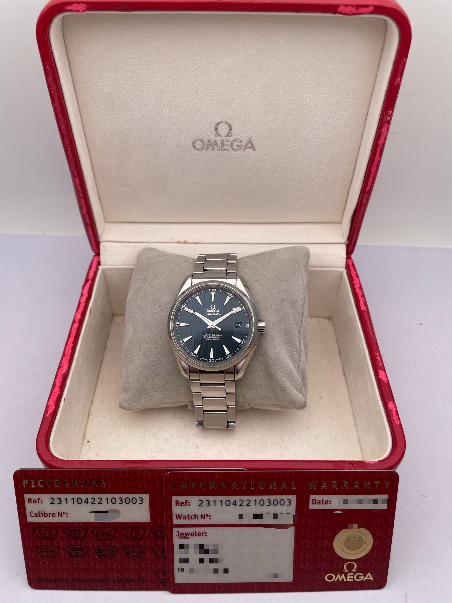 Omega 231.10.42.21.03.003 detail 4