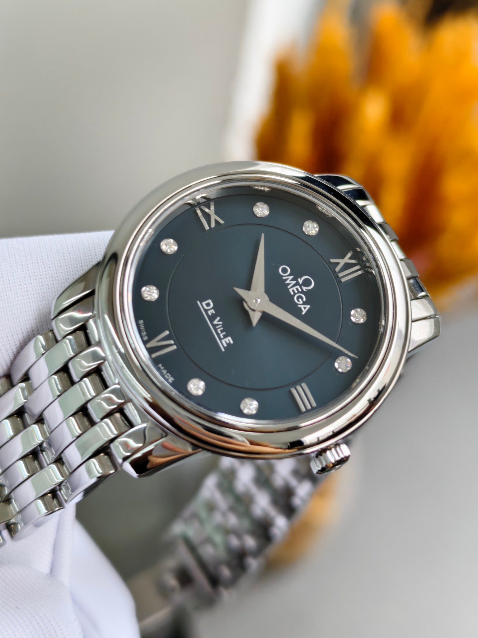 Omega 424.10.27.60.53.001 detail 1