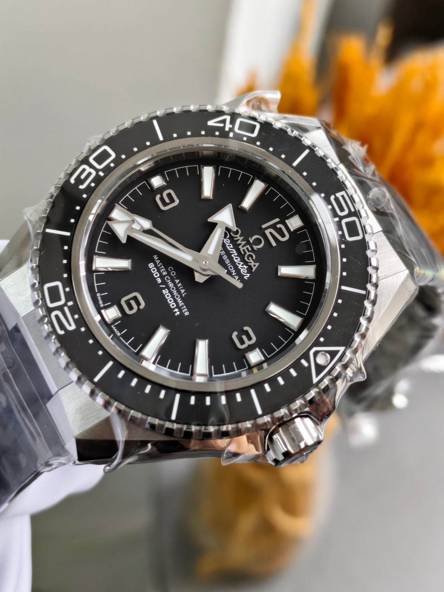 Omega 217.32.42.21.01.001 detail 2