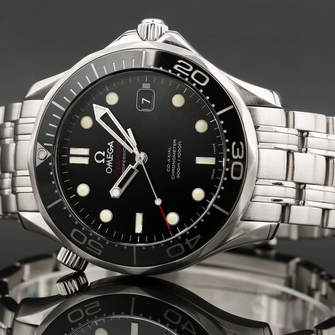 Omega 212.30.41.20.01.003 detail 3