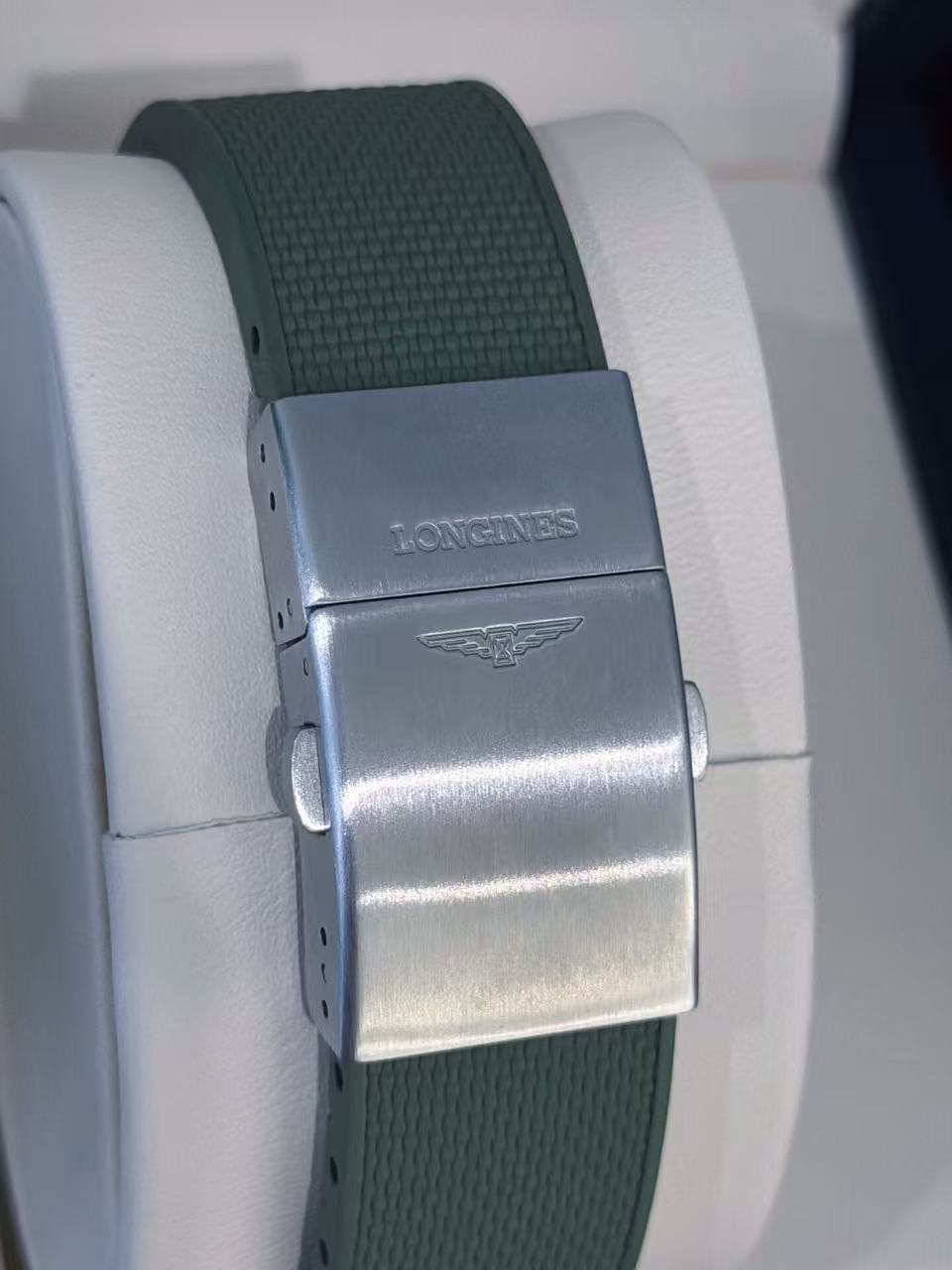 Longines L3.782.3.06.9 detail 4