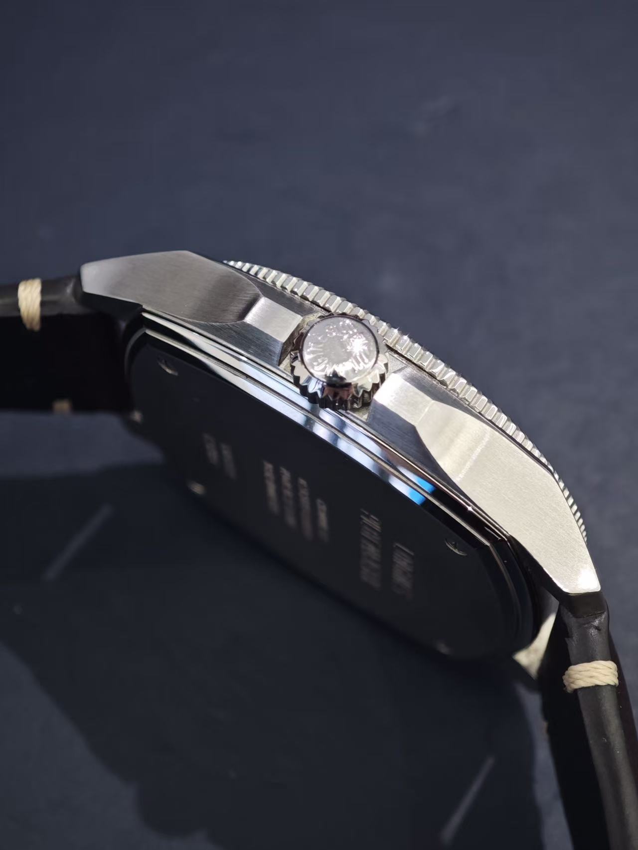 Longines L2.838.4.53.9 detail 1