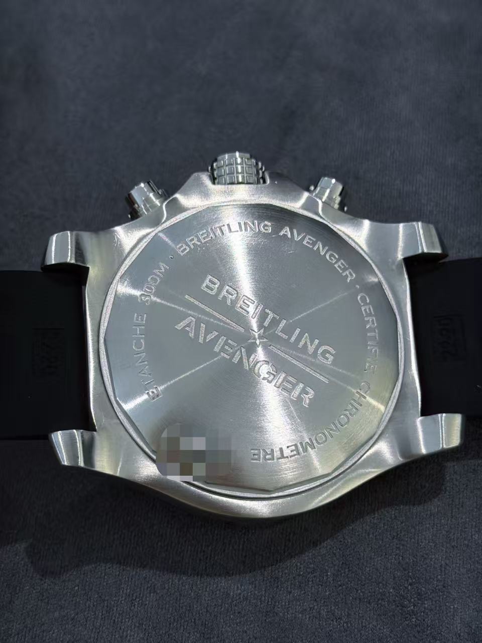 Breitling A13317101B1X1 detail 3