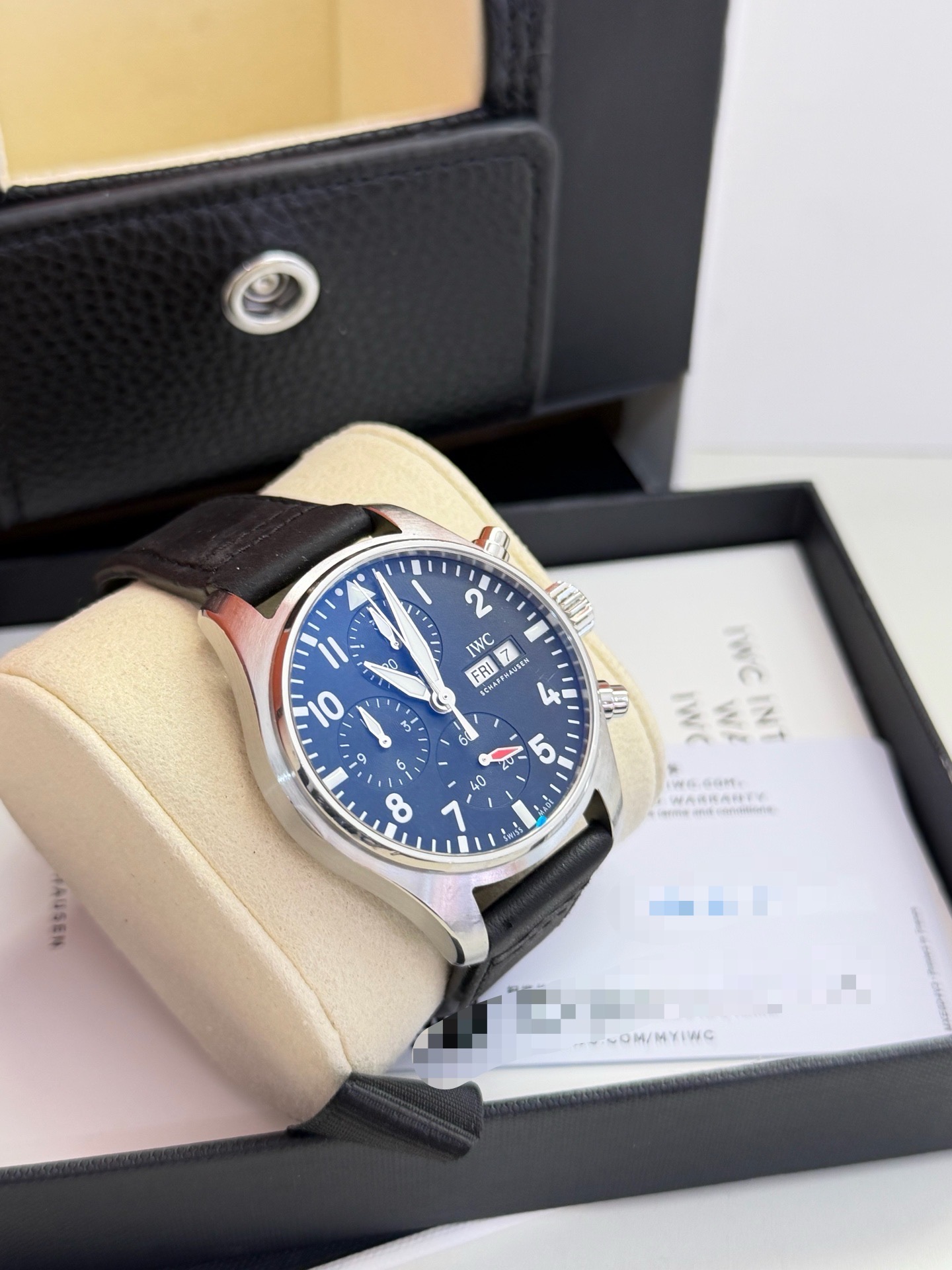 IWC IW388111 detail 1