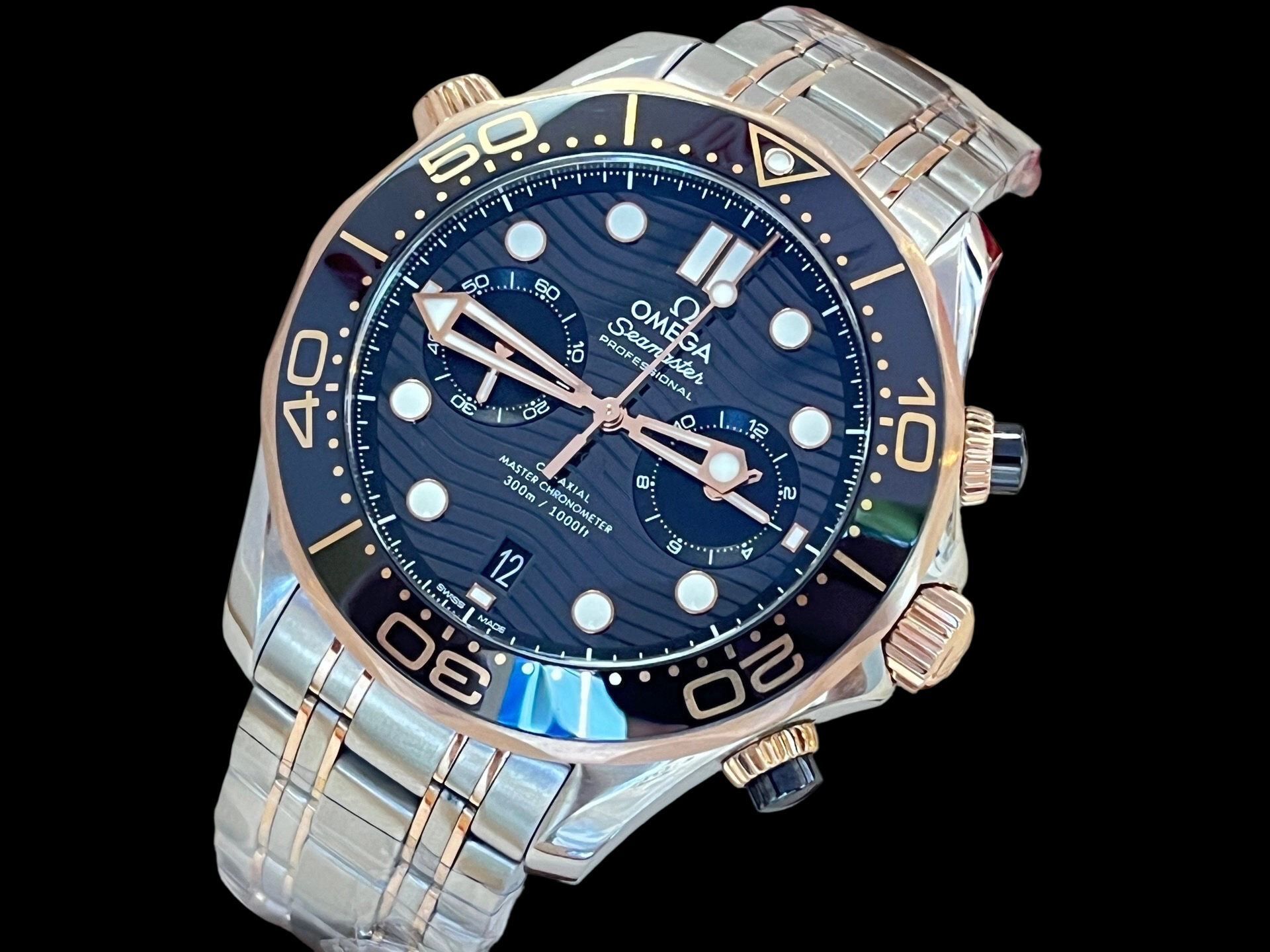 Omega 210.20.44.51.01.001 detail 1