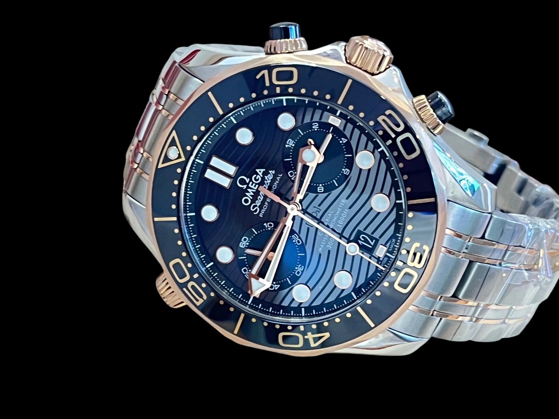 Omega 210.20.44.51.01.001 detail 4