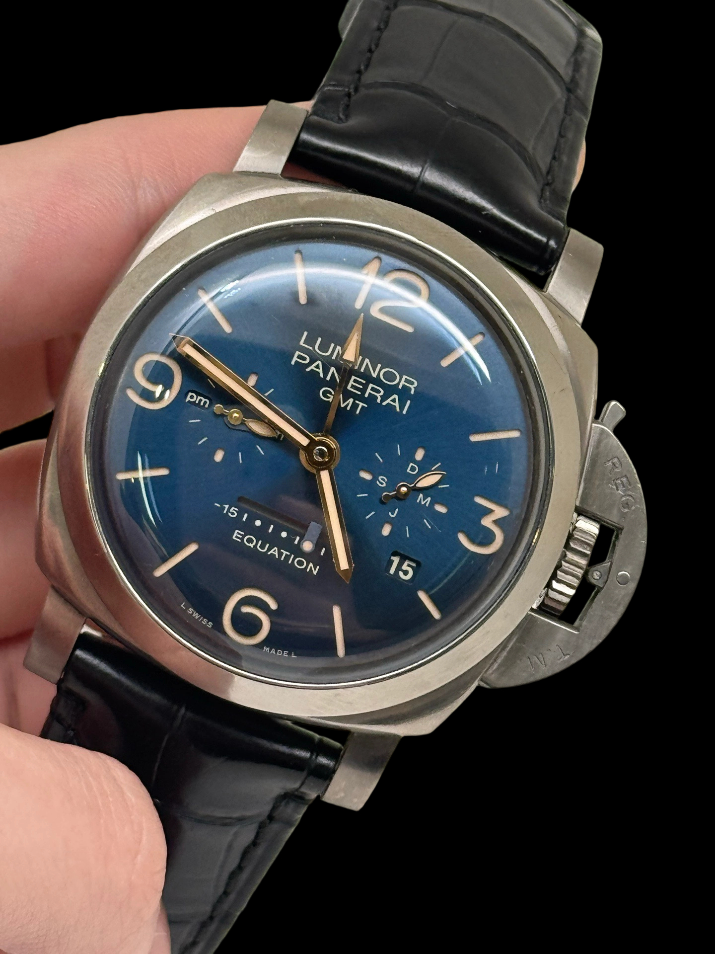 Panerai PAM00670 detail 2