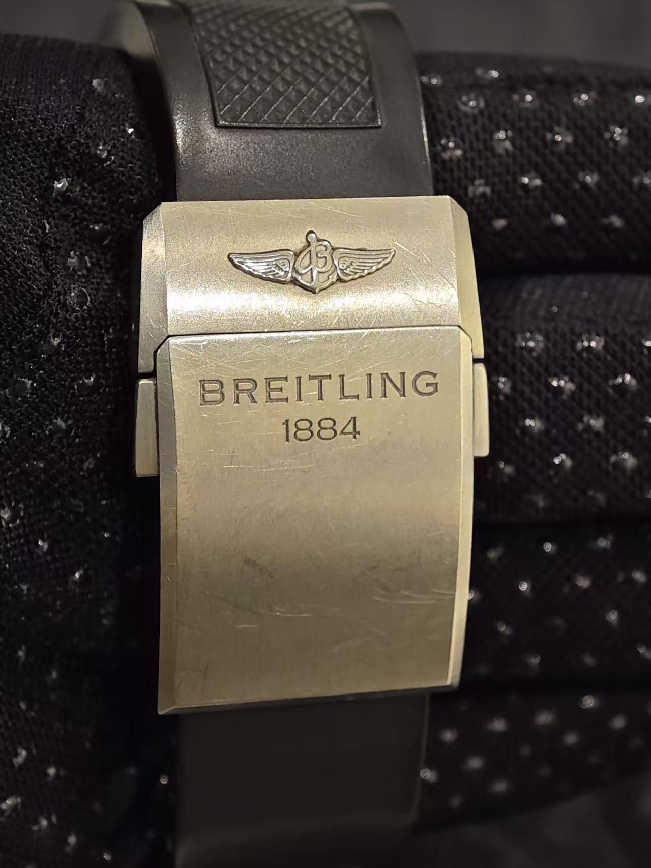 Breitling E2736522_BC63_220S_E20DSA.2 detail 4