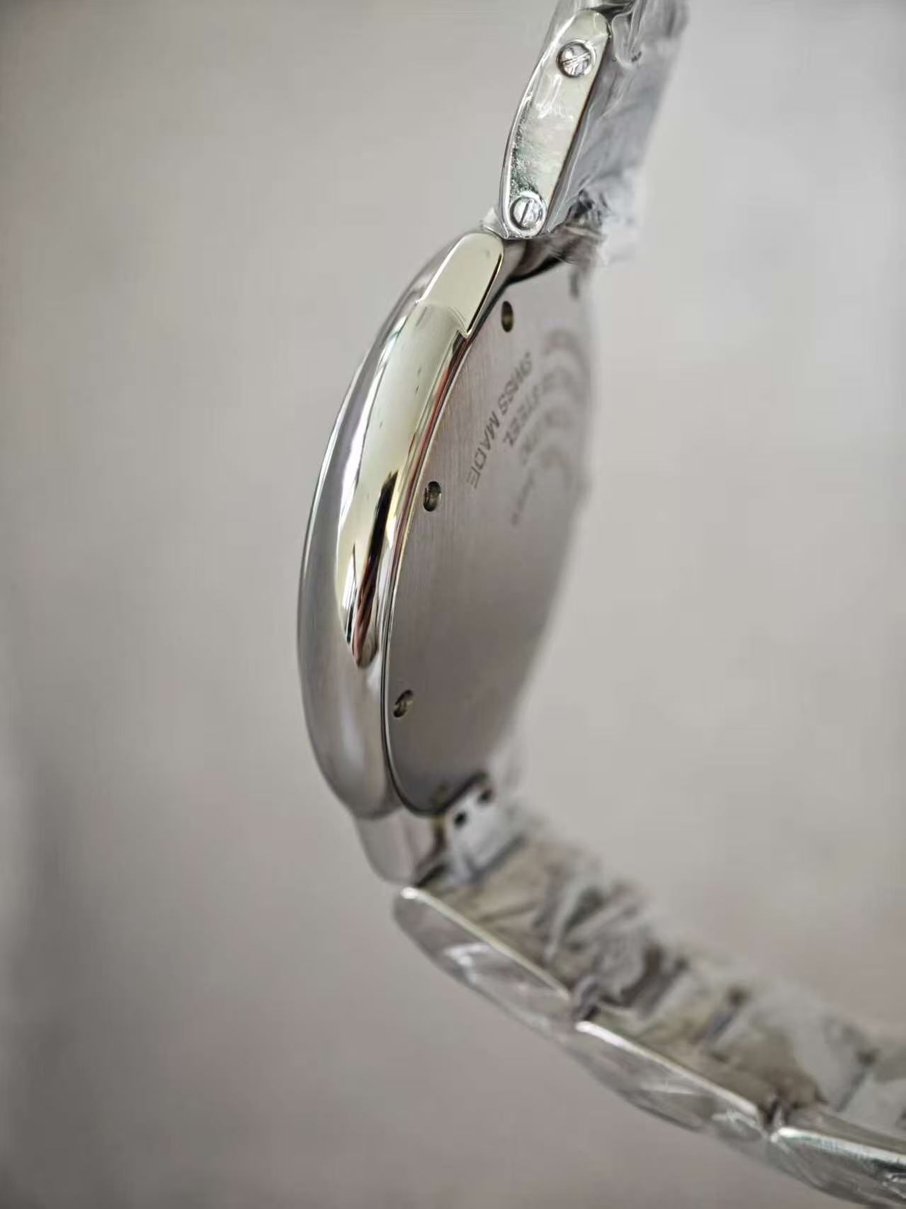 Cartier WSBB0062 detail 1