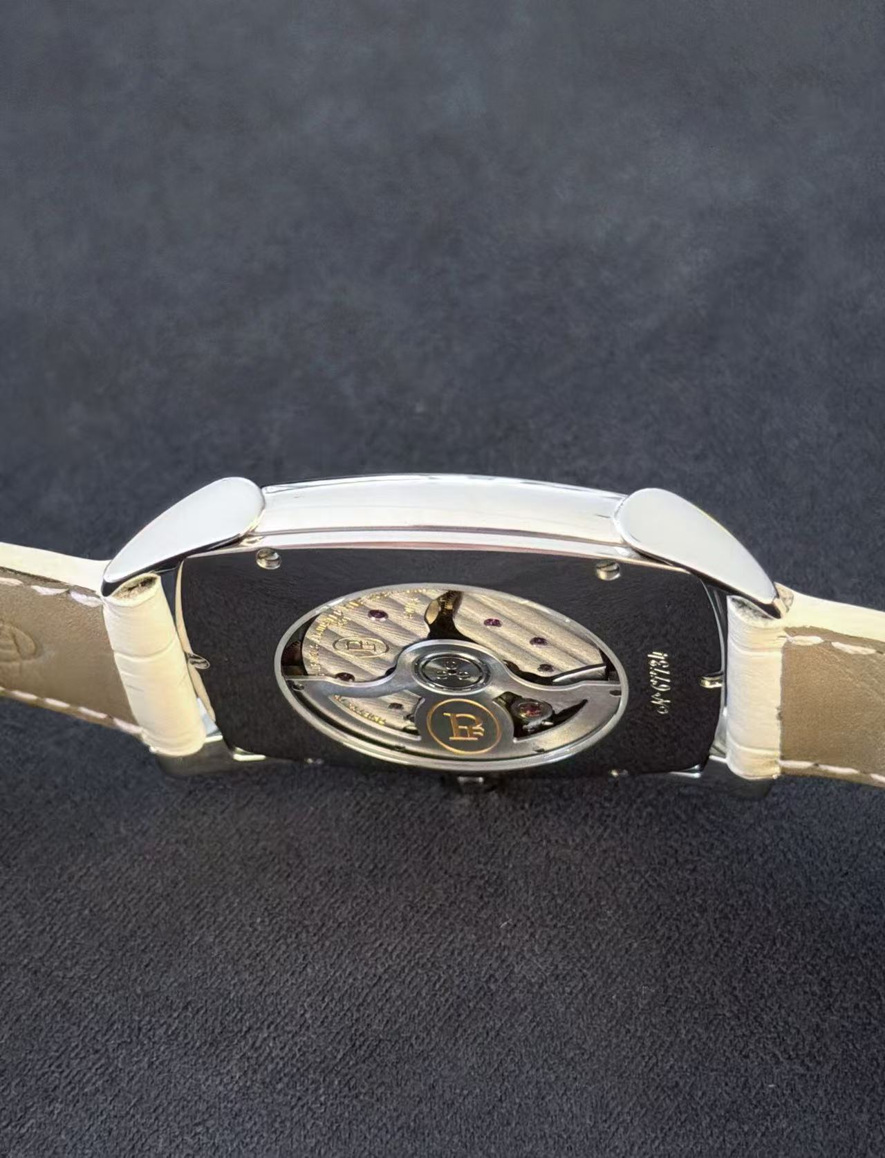 Parmigiani Fleurier PFC124-0000700 detail 6