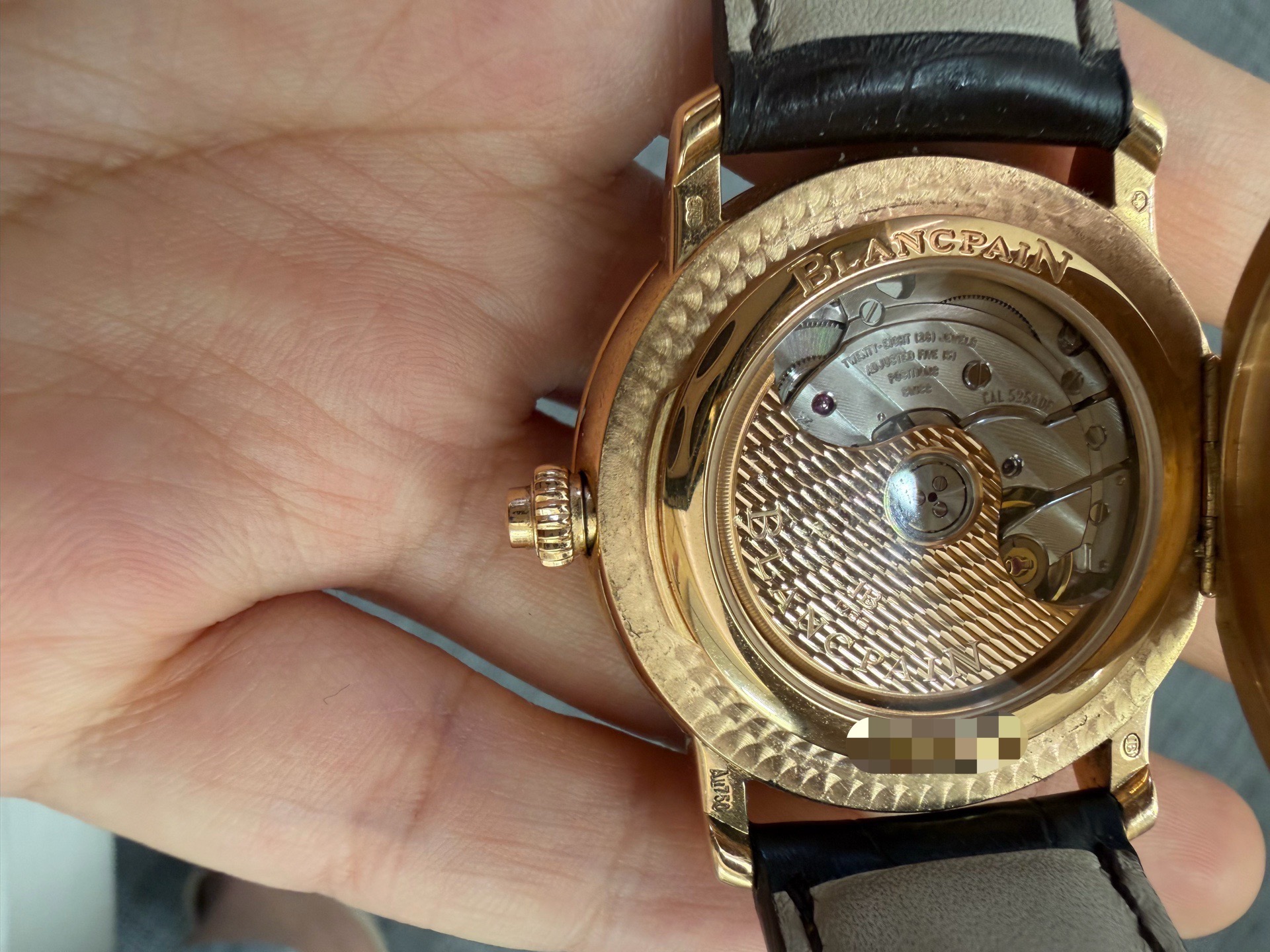 Blancpain 6665 3642 55B detail 8