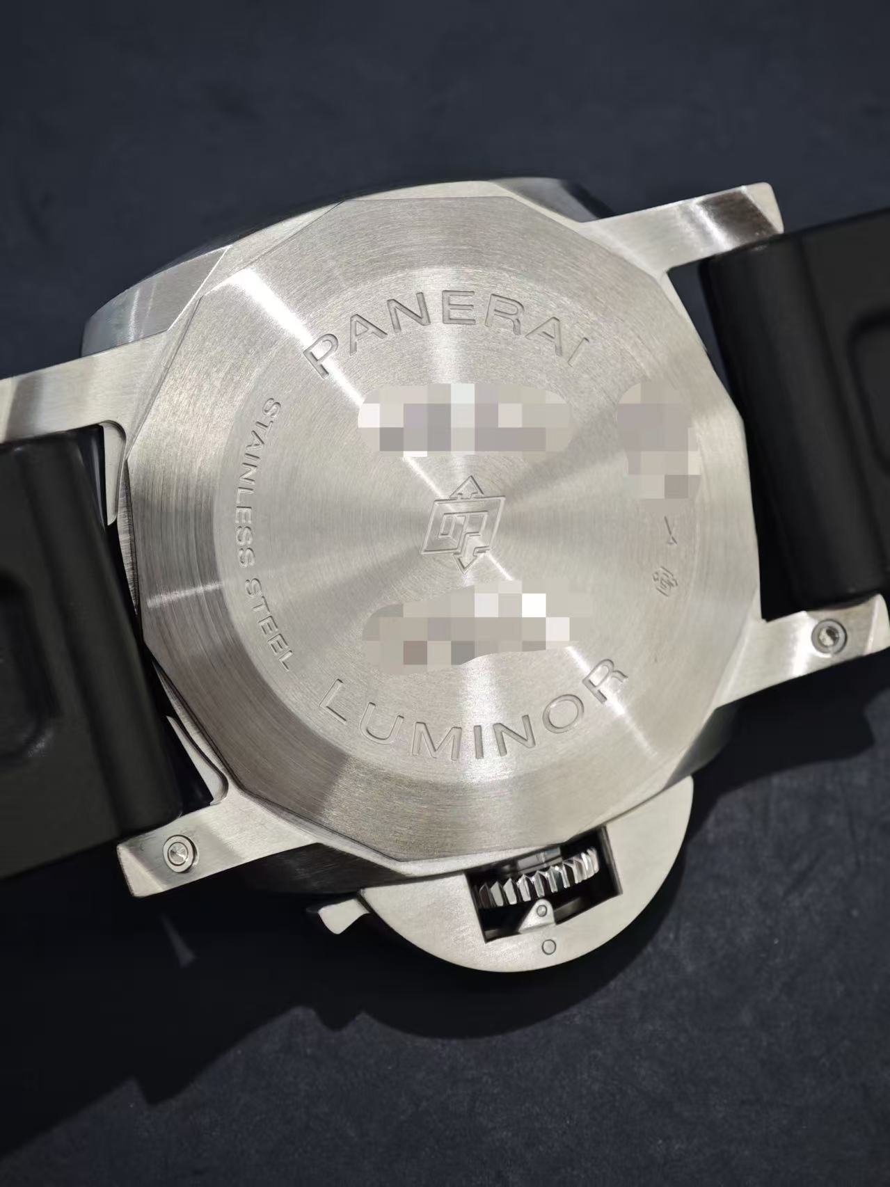 Panerai PAM01312 detail 3