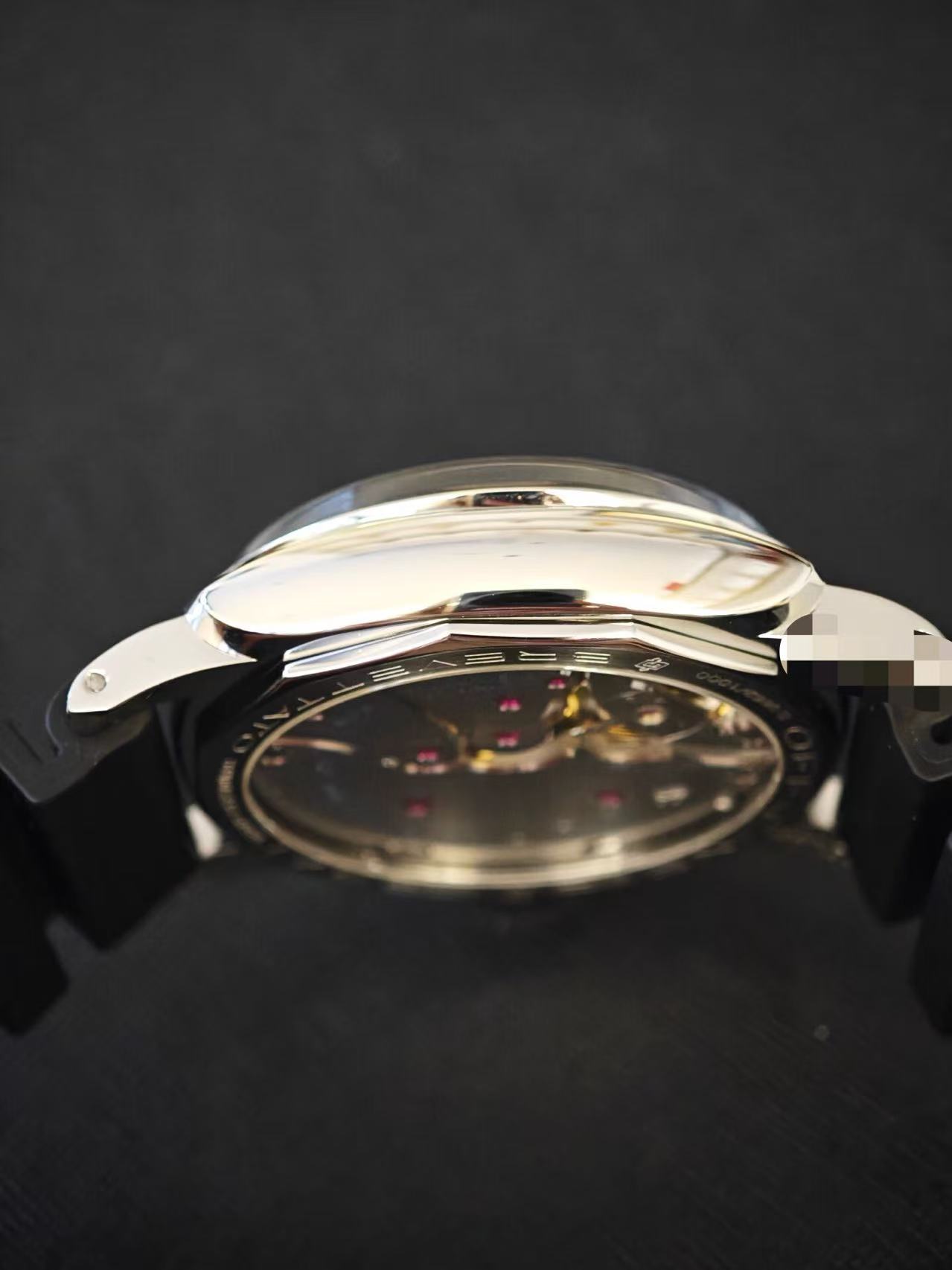 Panerai PAM00662 detail 1