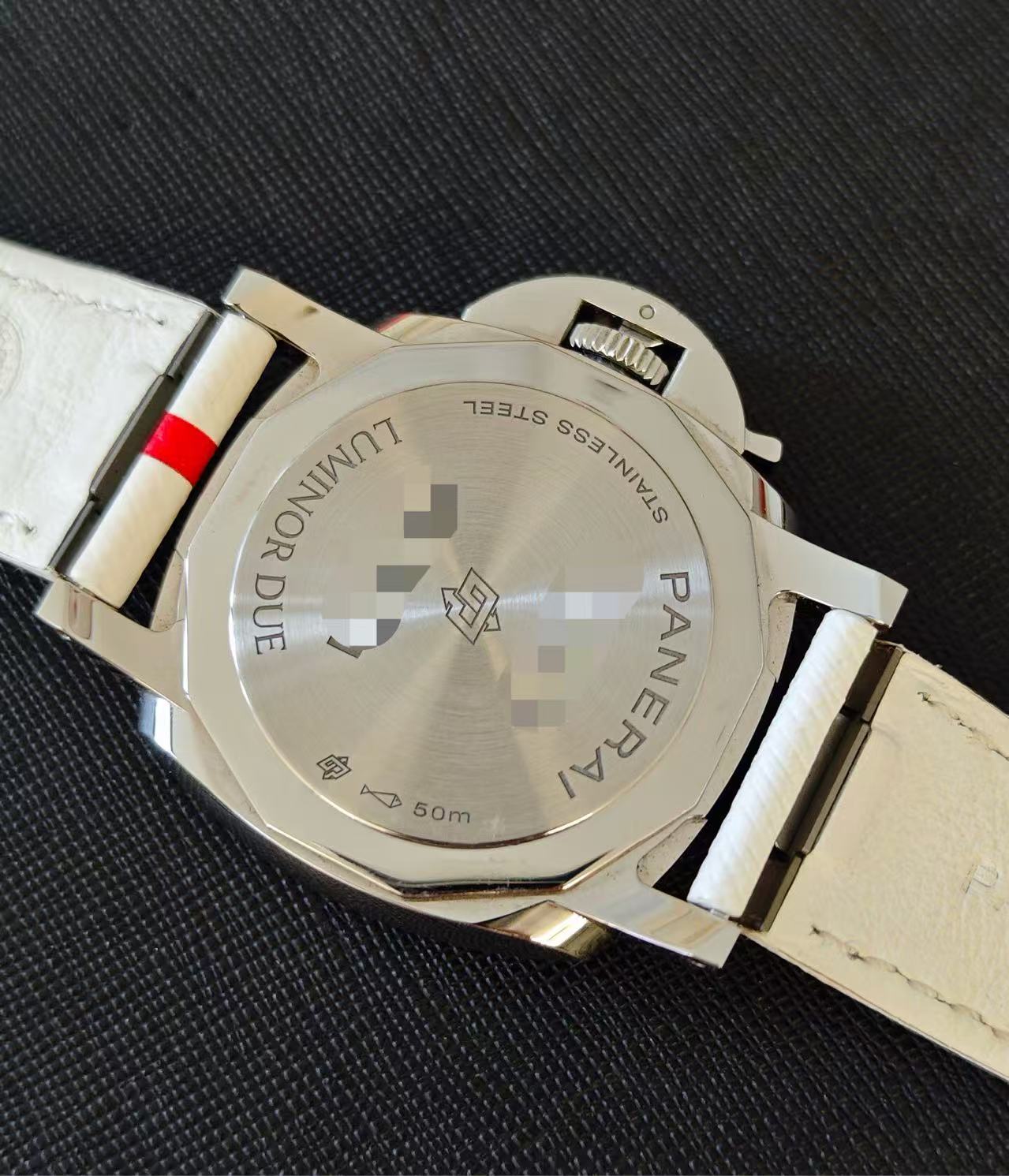 Panerai PAM01378 detail 2
