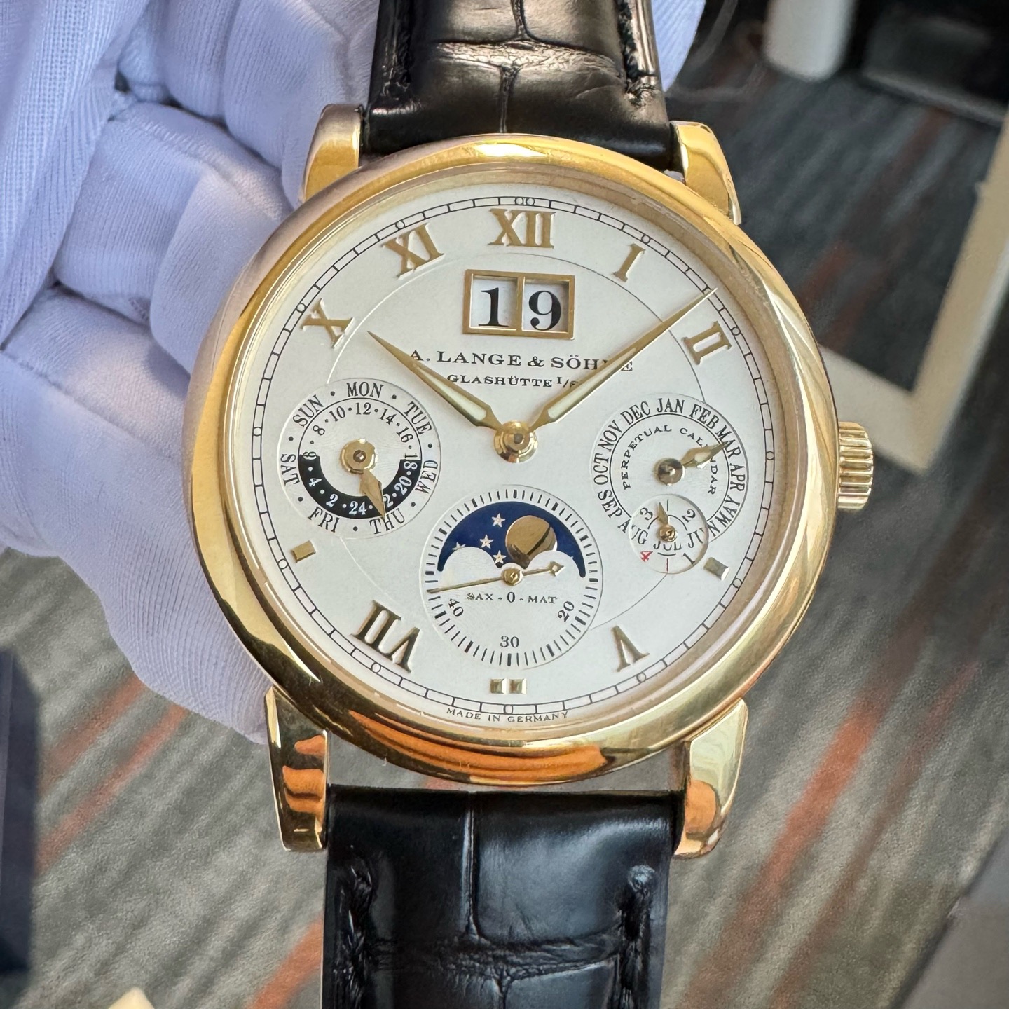 A. Lange & S&ouml;hne 310.032 detail 7
