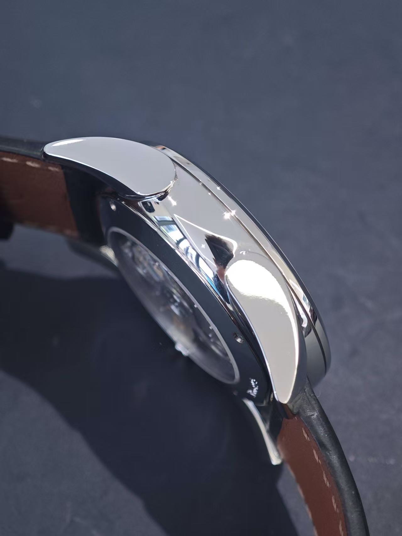 Parmigiani Fleurier PFC274-0001404-XC1442 detail 2