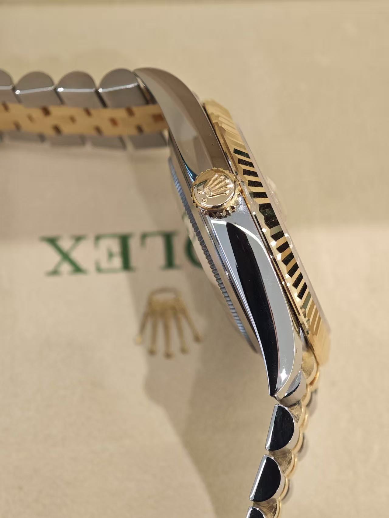 Rolex m126333-0010 detail 1