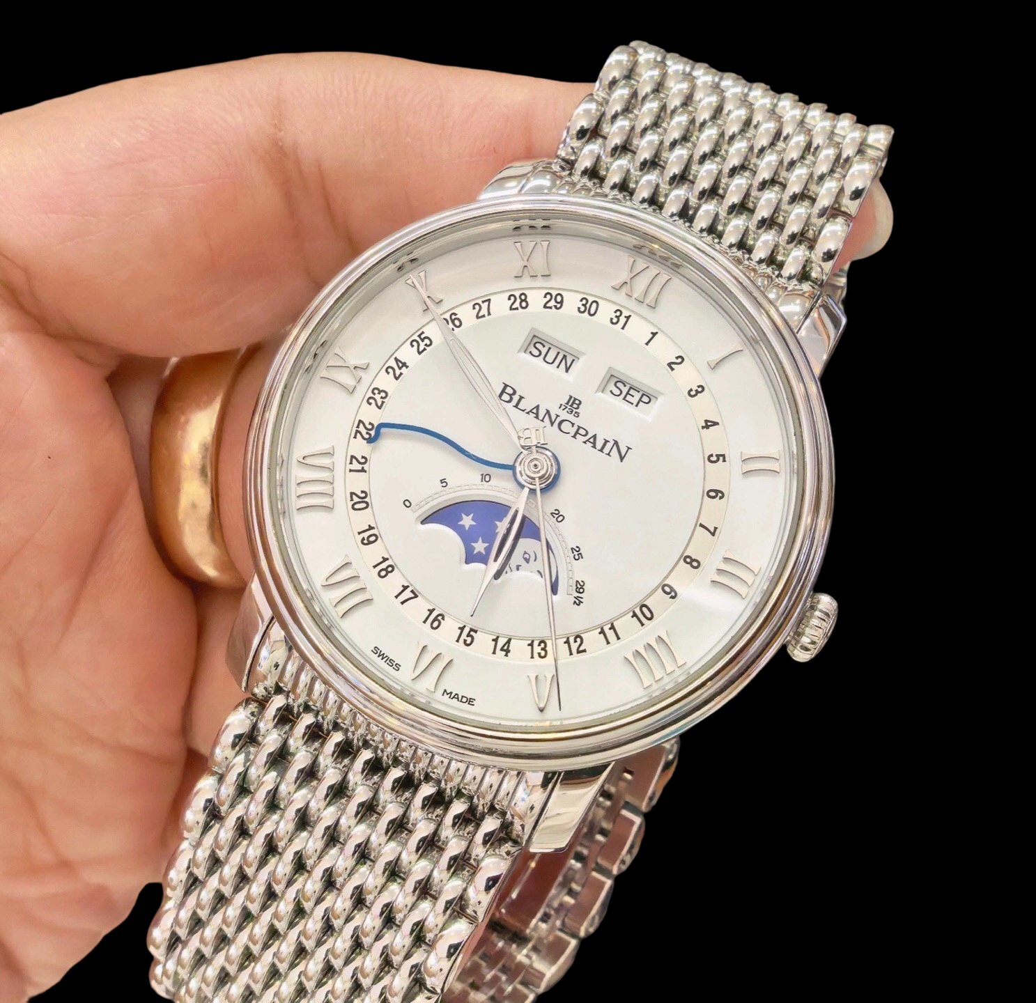 Blancpain 6654-1127-MMB detail 2