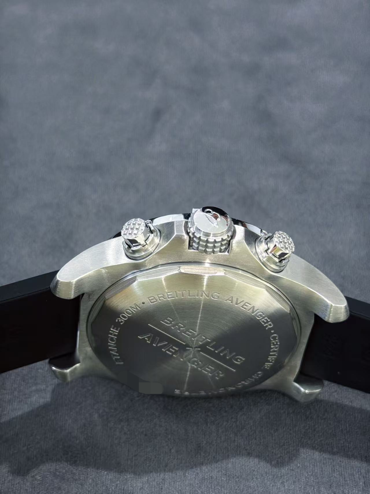 Breitling A13317101B1X1 detail 1