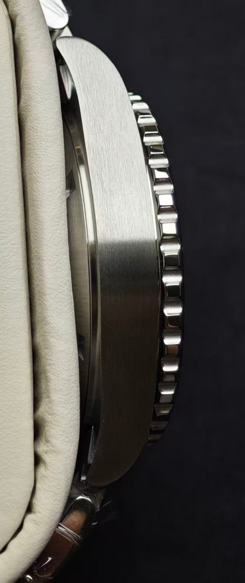Longines L3.790.4.06.6 detail 1