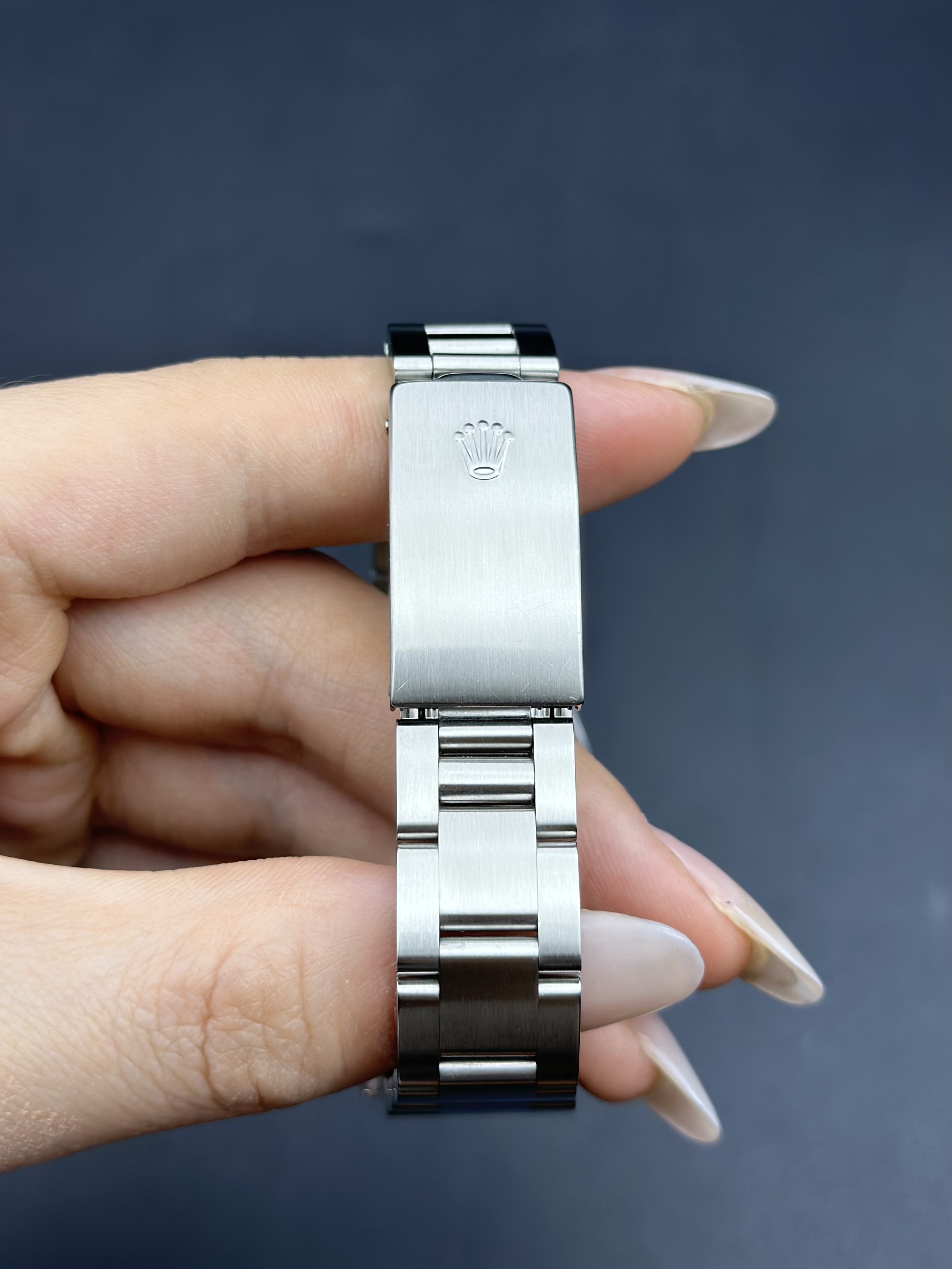 Rolex 15200 detail 5