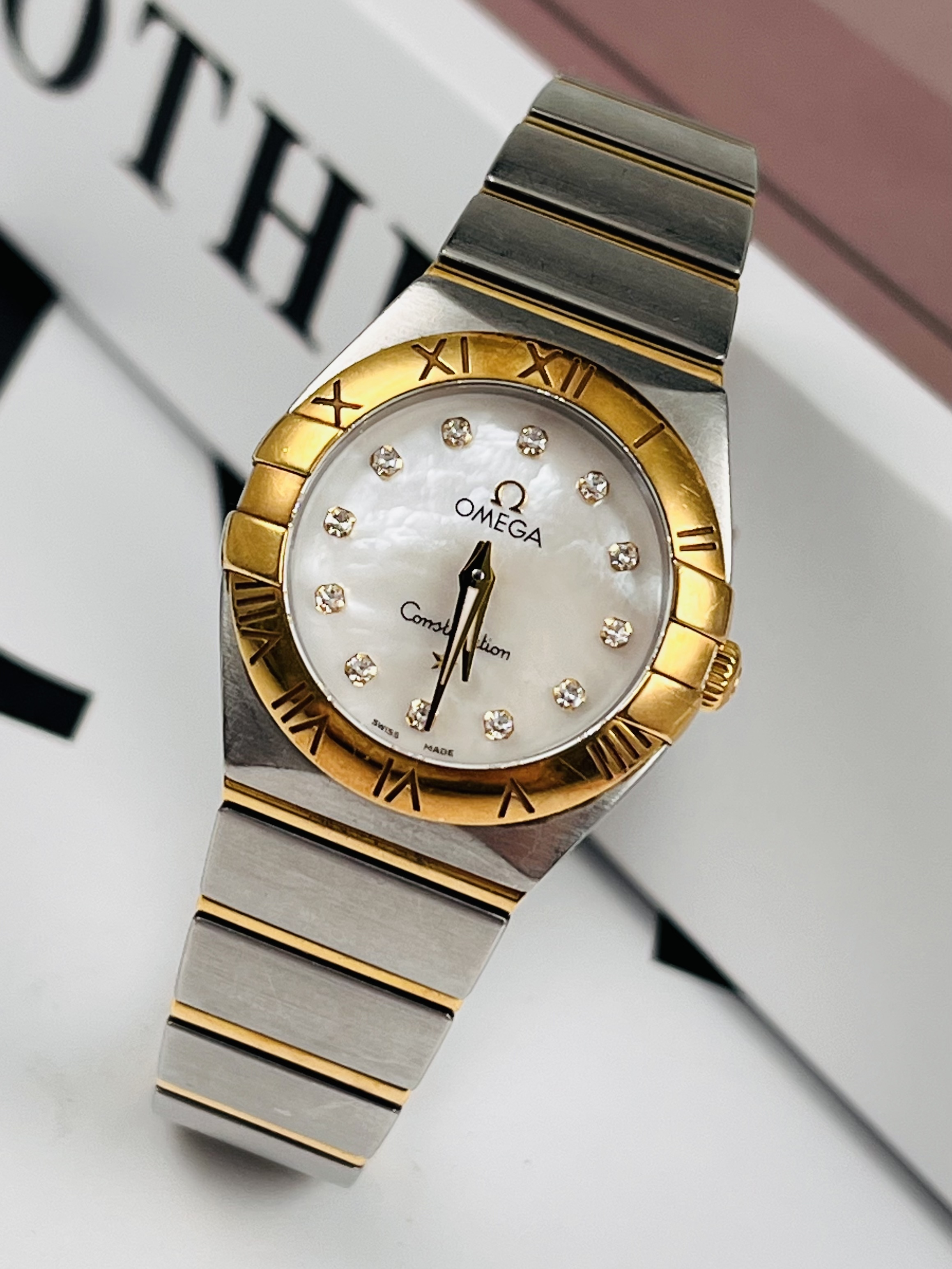 Omega 123.20.24.60.55.002 detail 1