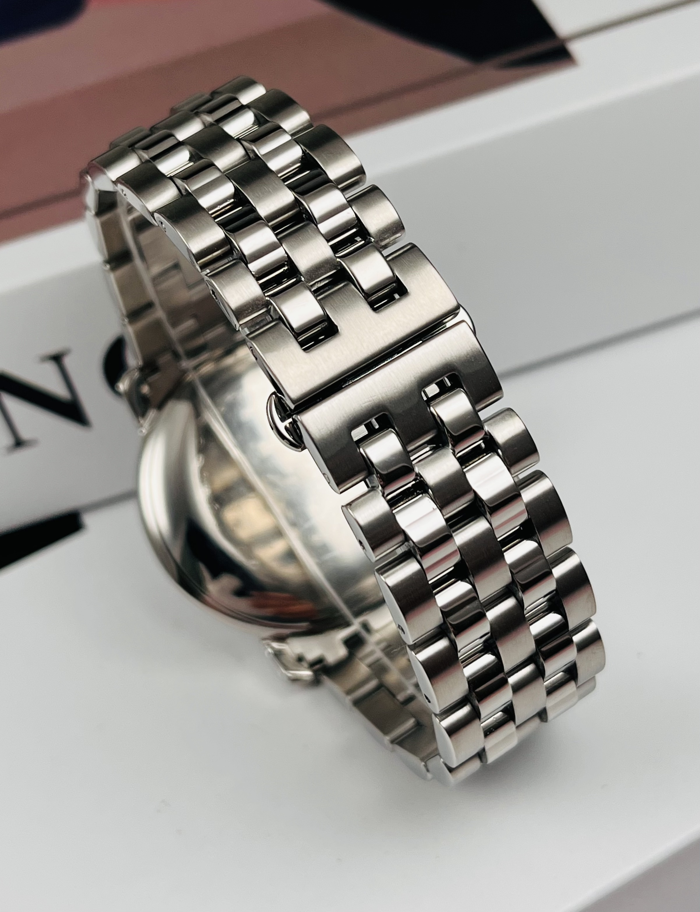 Maurice Lacroix Vintage detail 6