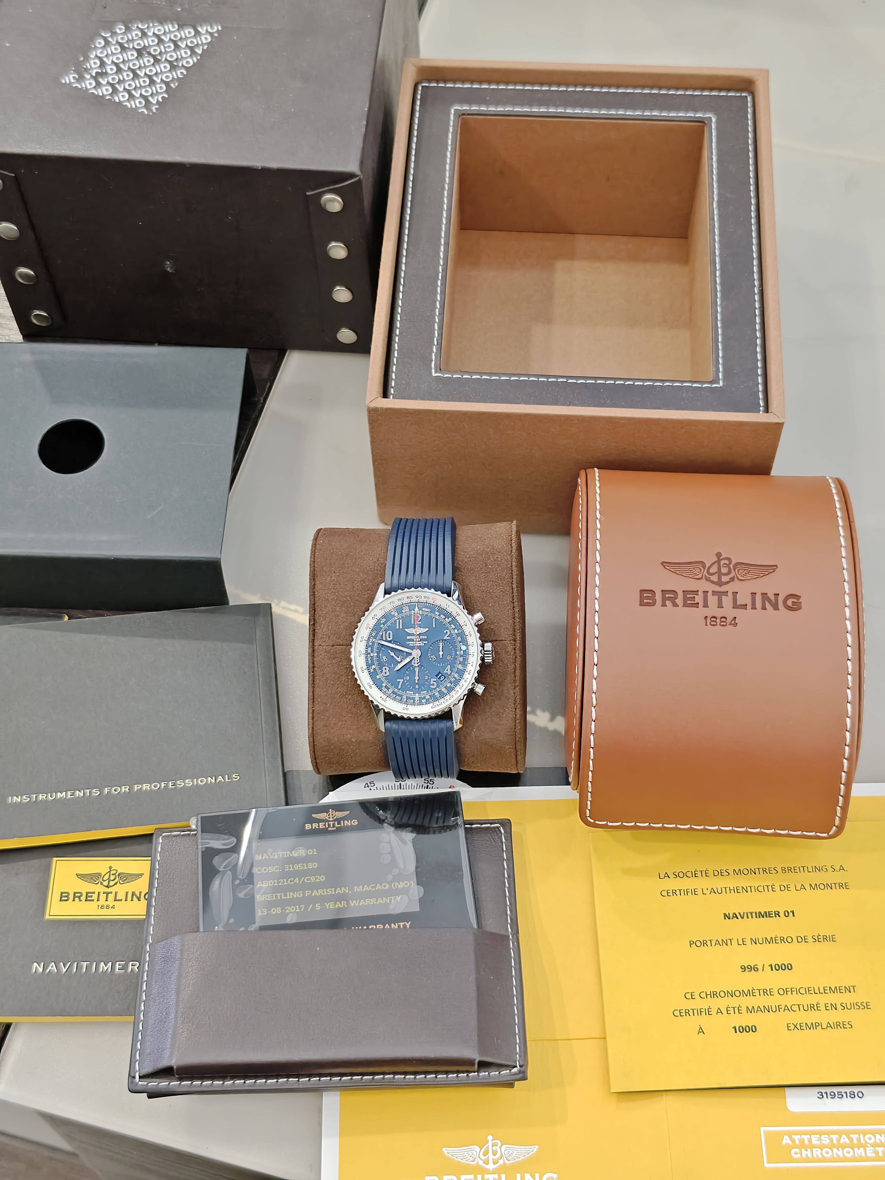 Breitling AB0121C4_C920_211S detail 7