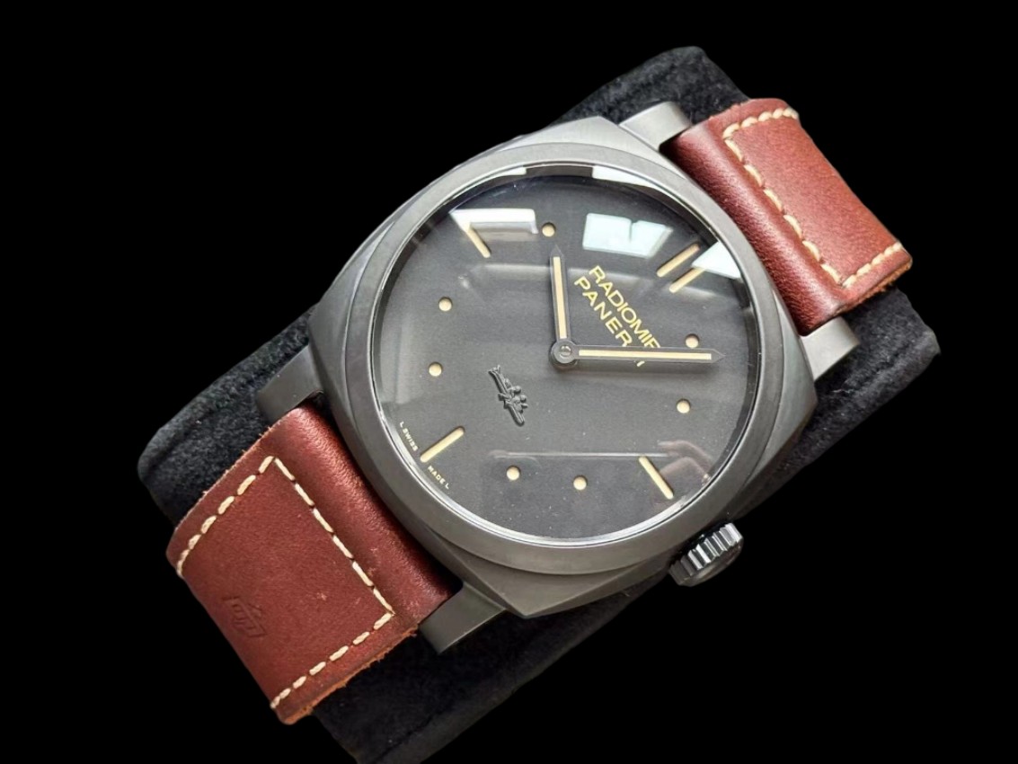 Panerai PAM00577 detail 1
