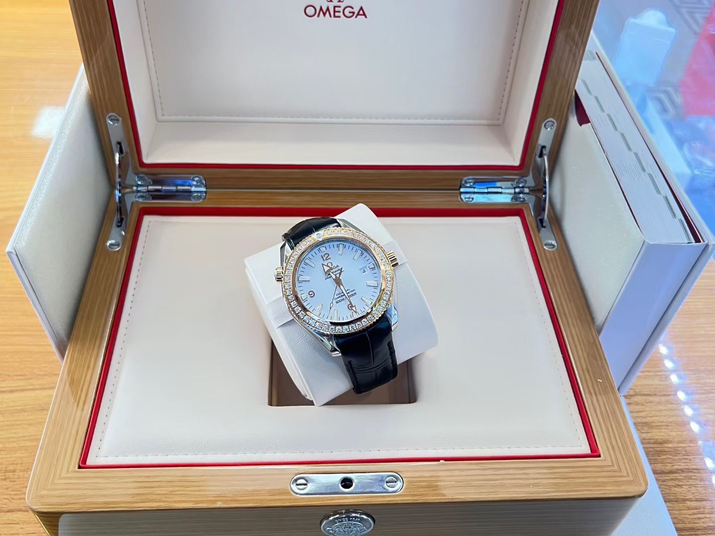 Omega 222.28.42.20.04.001 detail 7