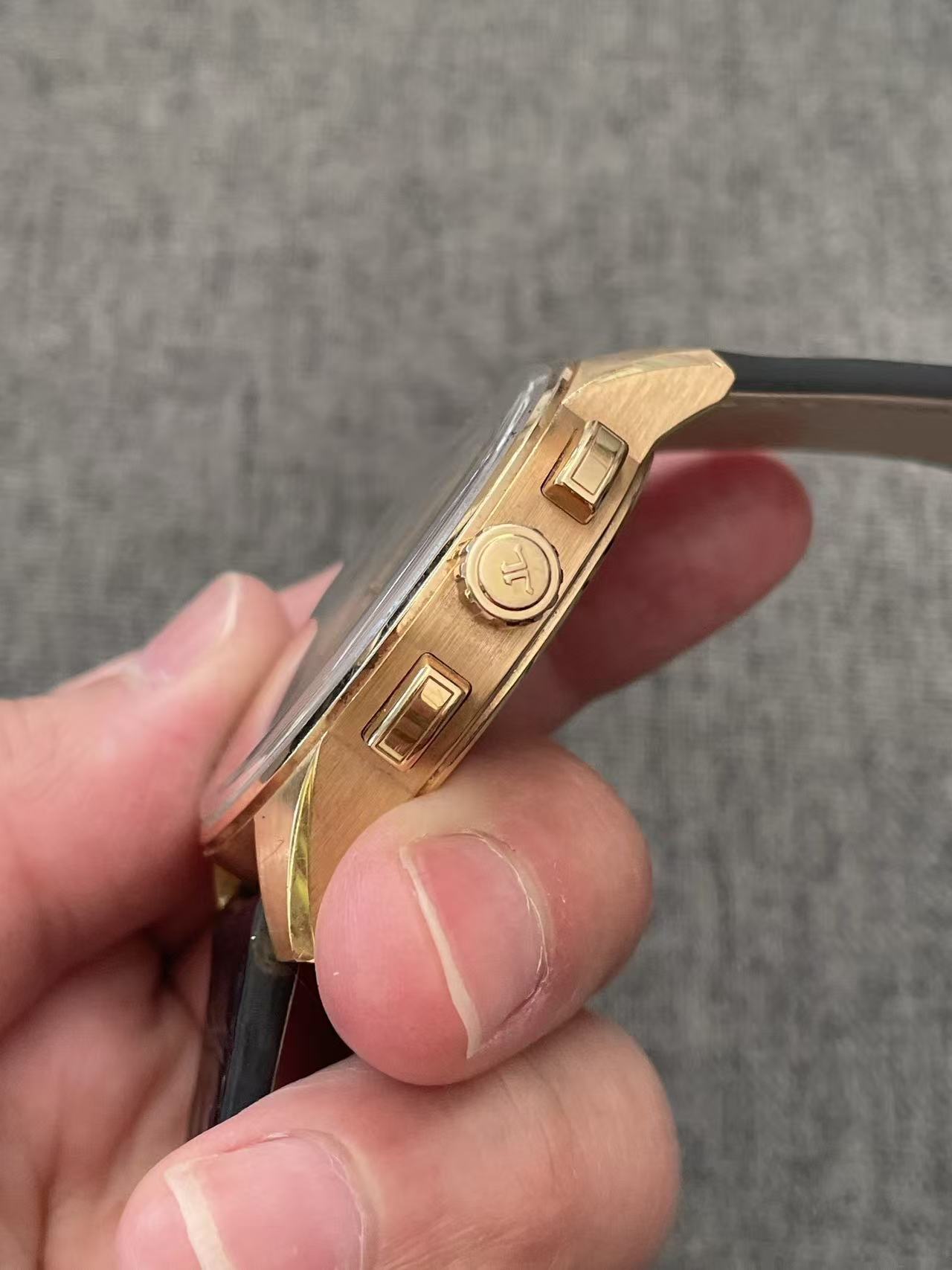 Jaeger-LeCoultre 9022450 detail 1