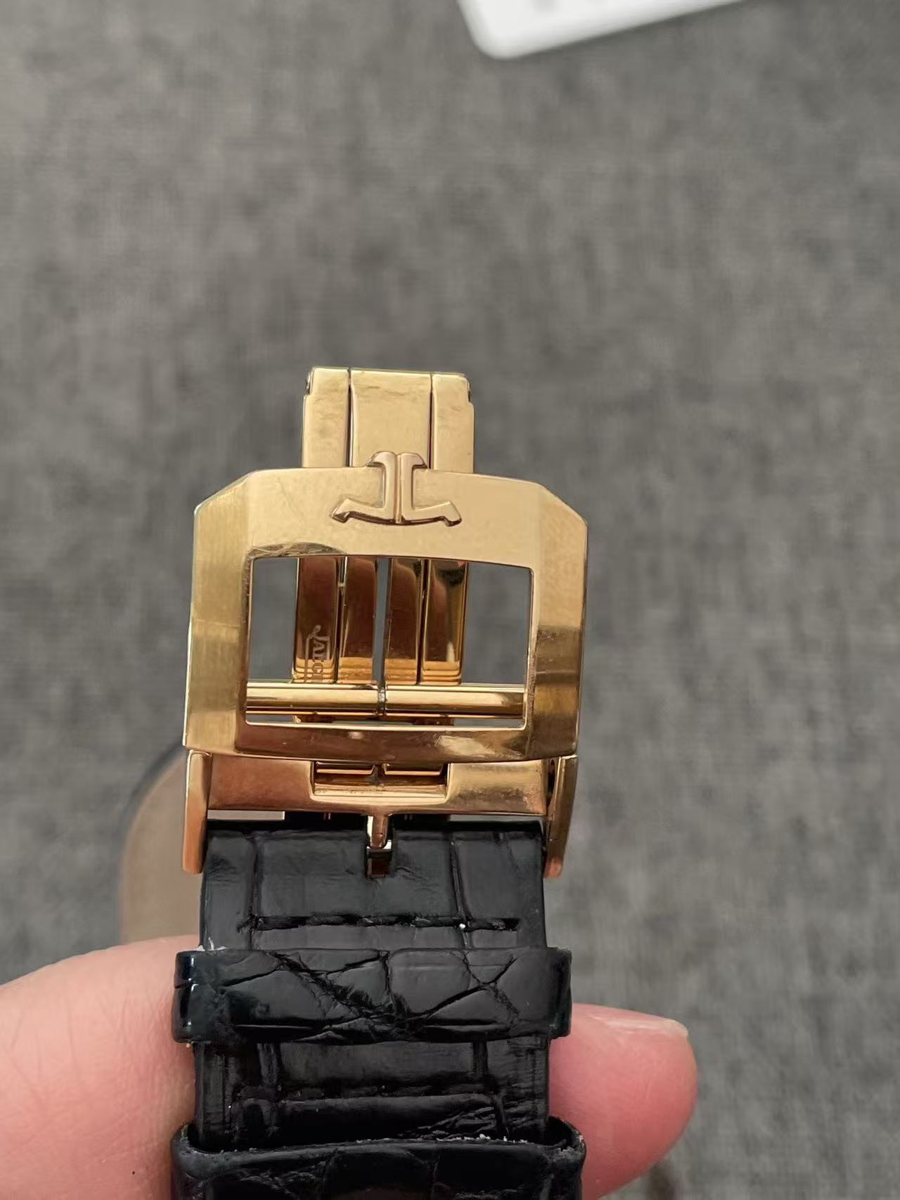 Jaeger-LeCoultre 9022450 detail 2