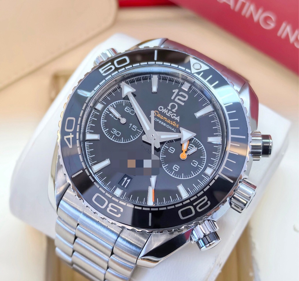 Omega 215.30.46.51.01.001 detail 4