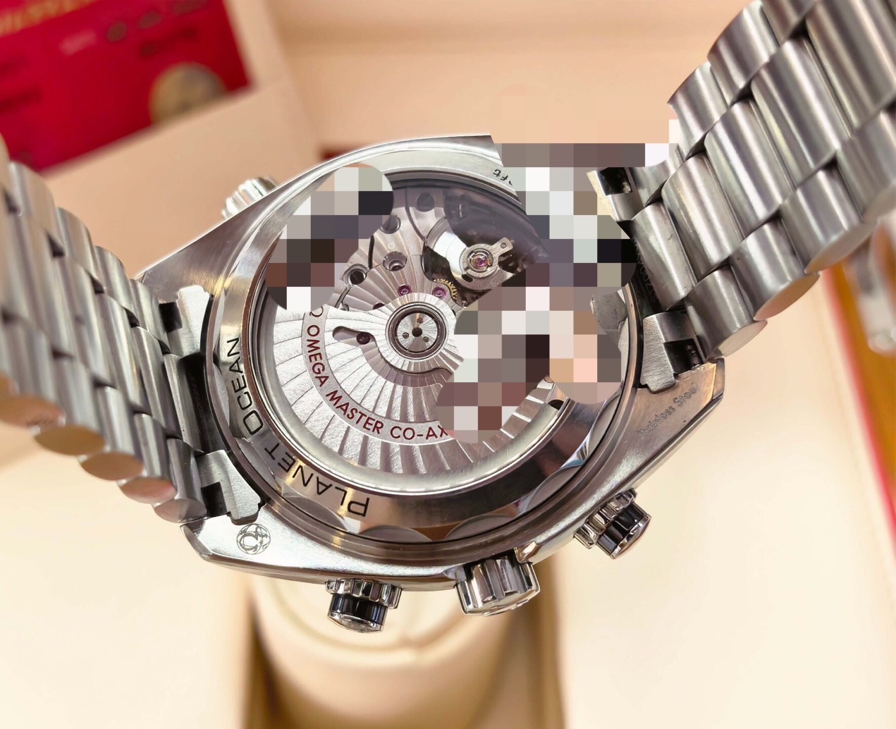 Omega 215.30.46.51.01.001 detail 7