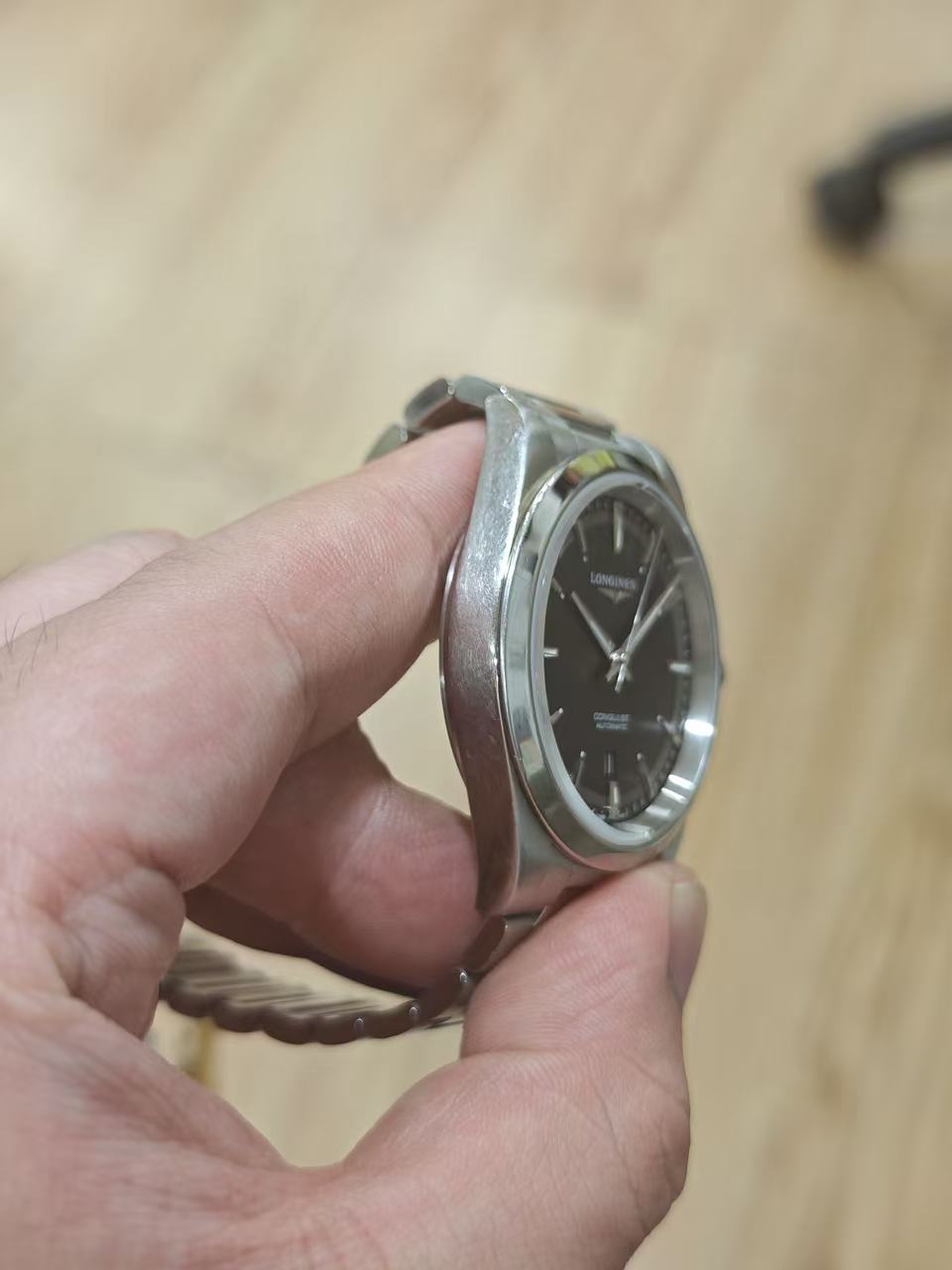 Longines L3.830.4.52.6 detail 2