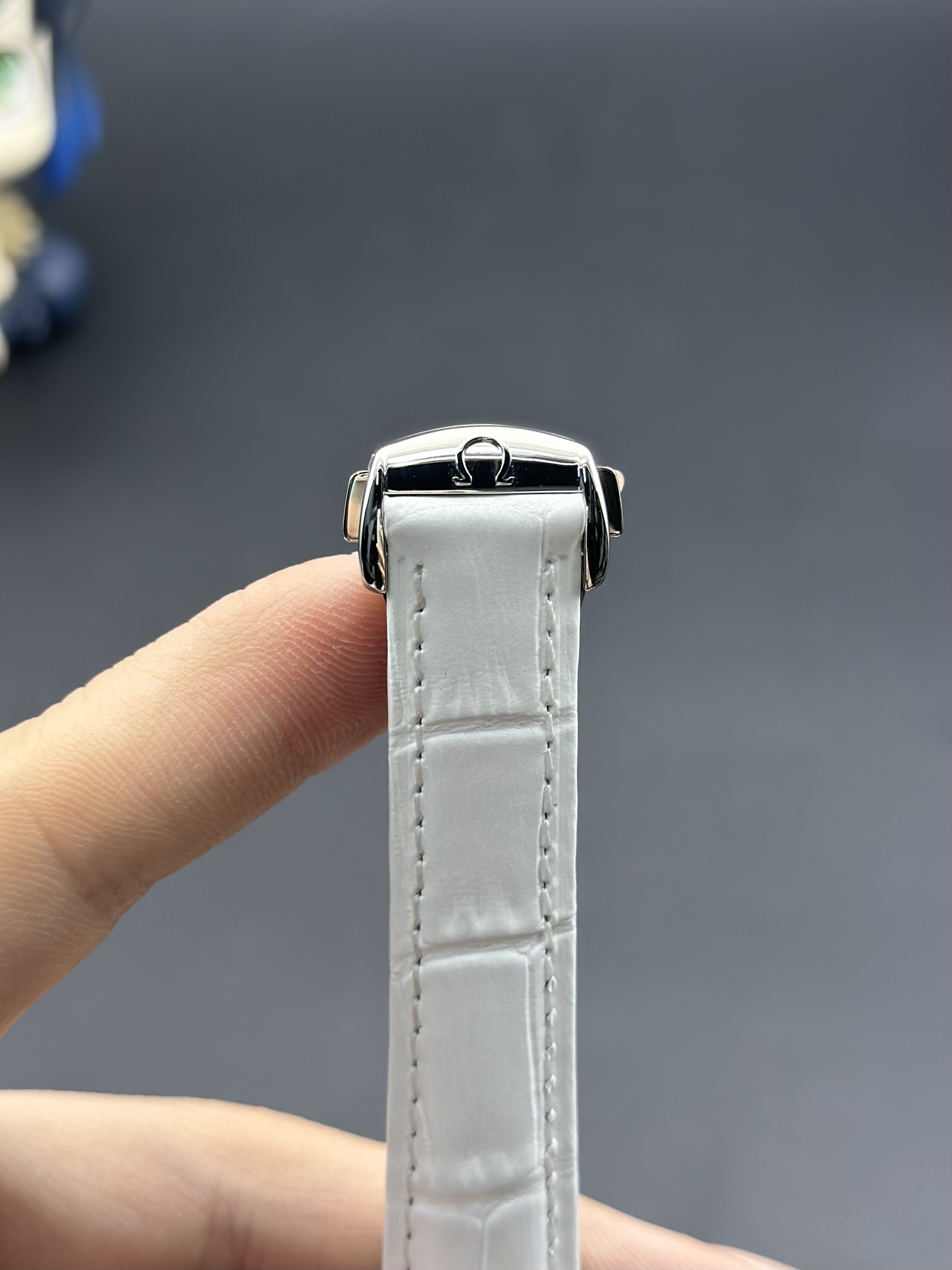 Omega 231.23.34.20.55.002 detail 3