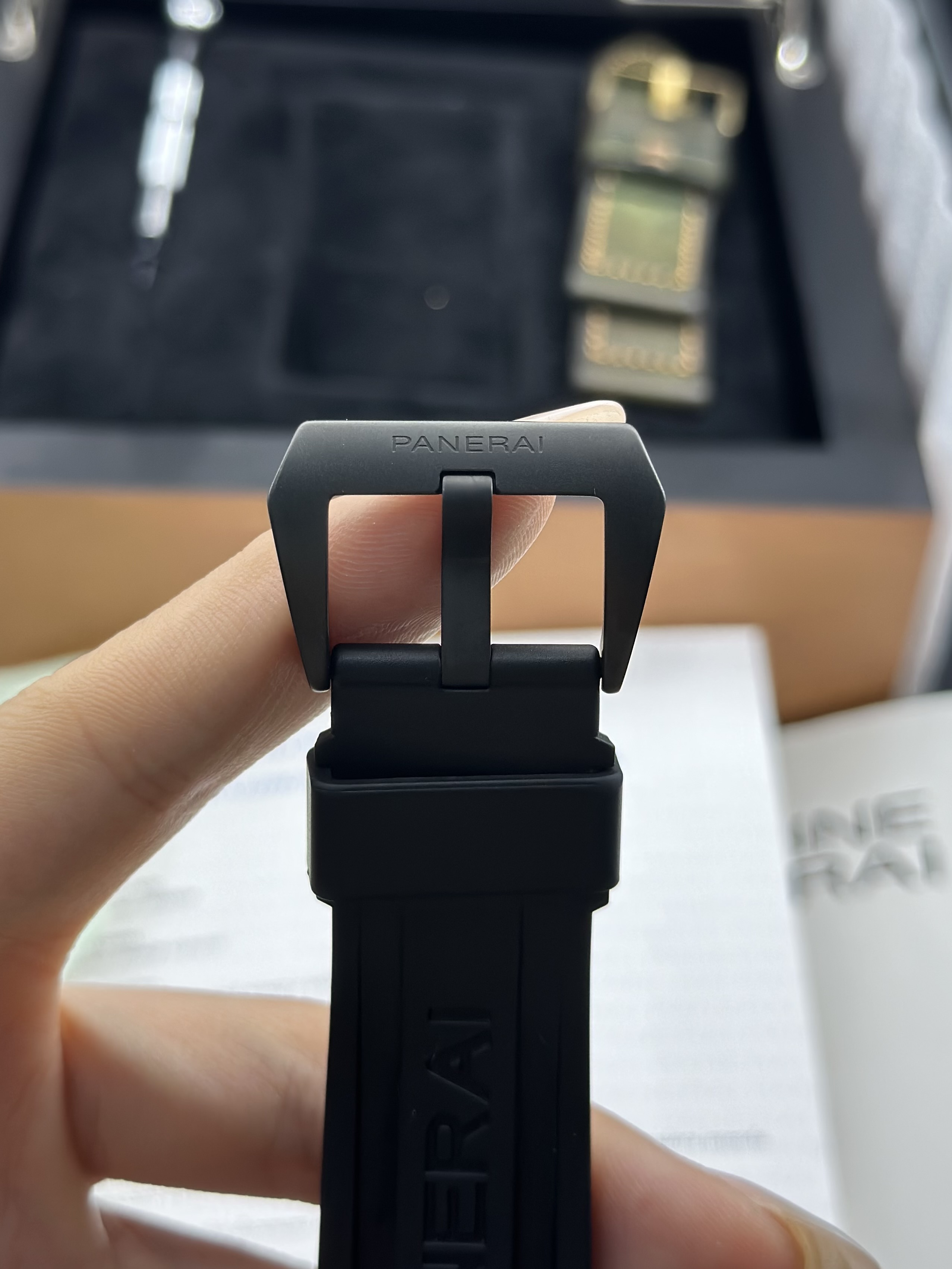Panerai PAM00441 detail 4