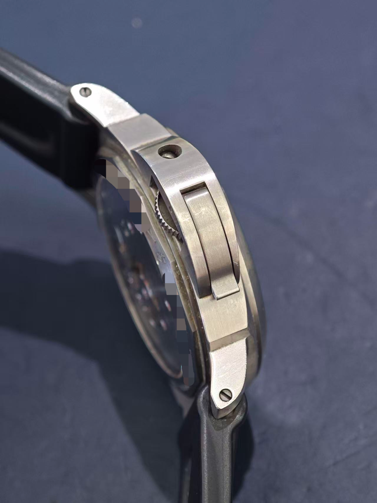 Panerai PAM00562 detail 2